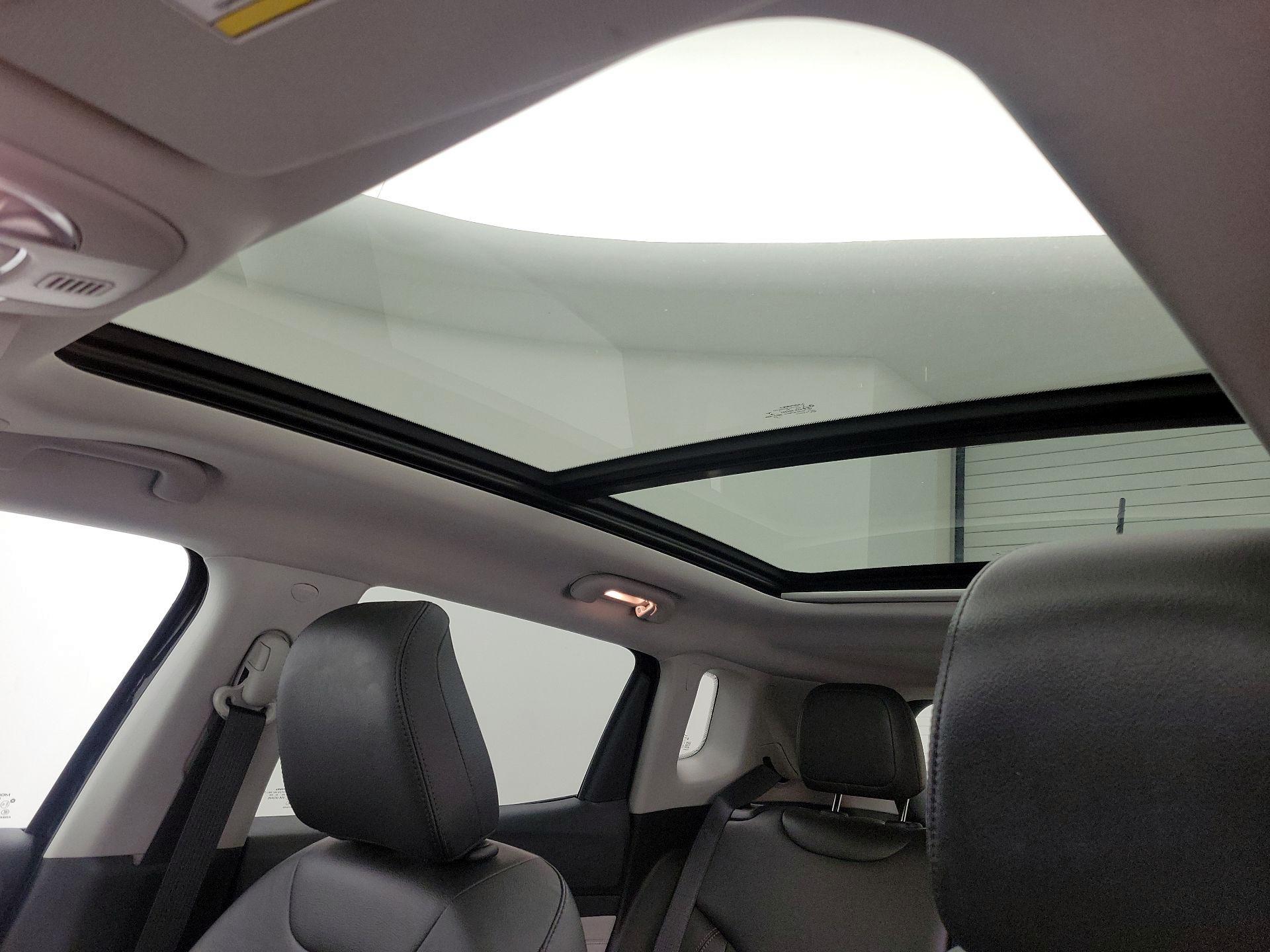 Thumbnail: 2022 Jeep Compass - 19