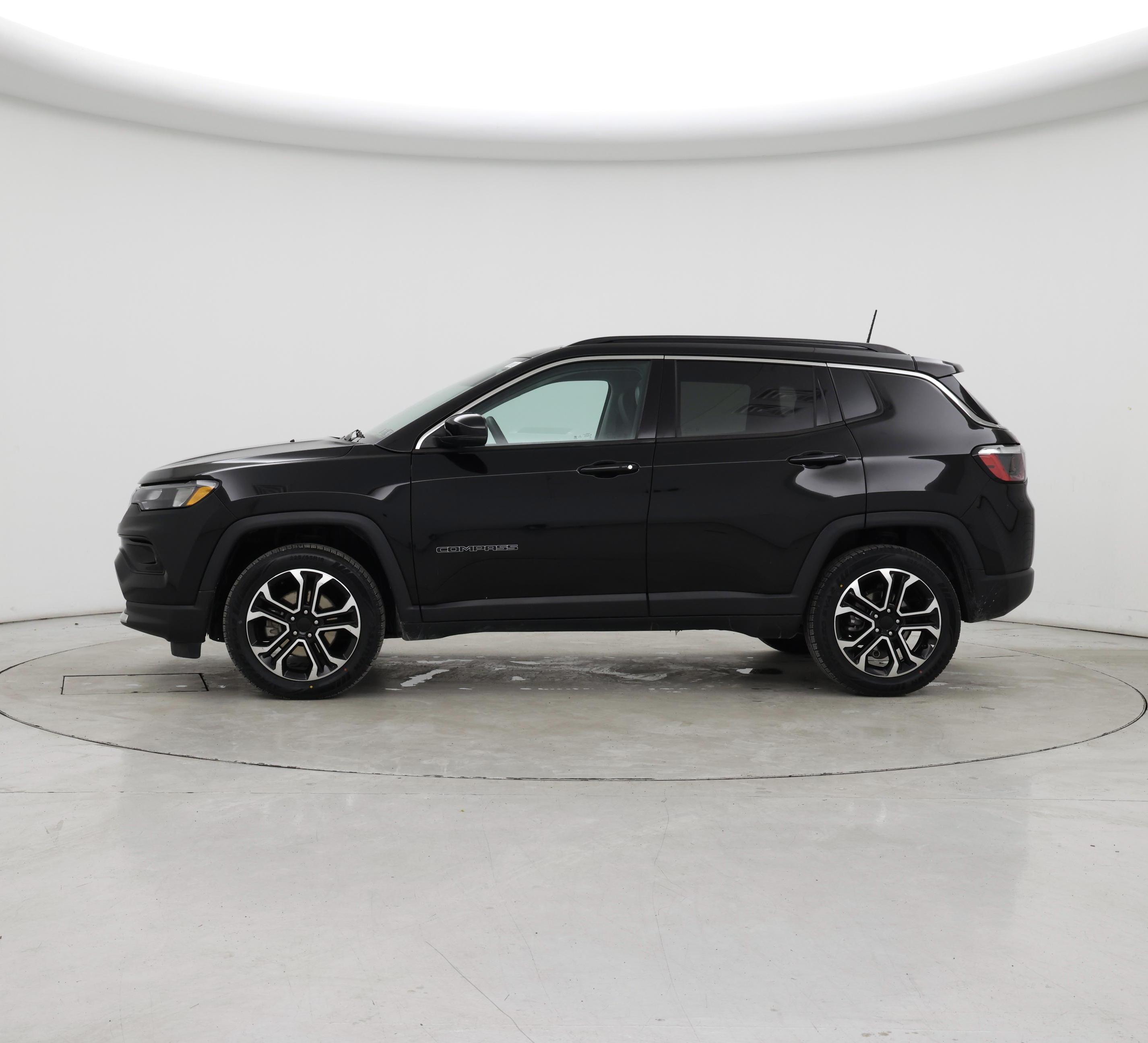 Thumbnail: 2022 Jeep Compass - 3