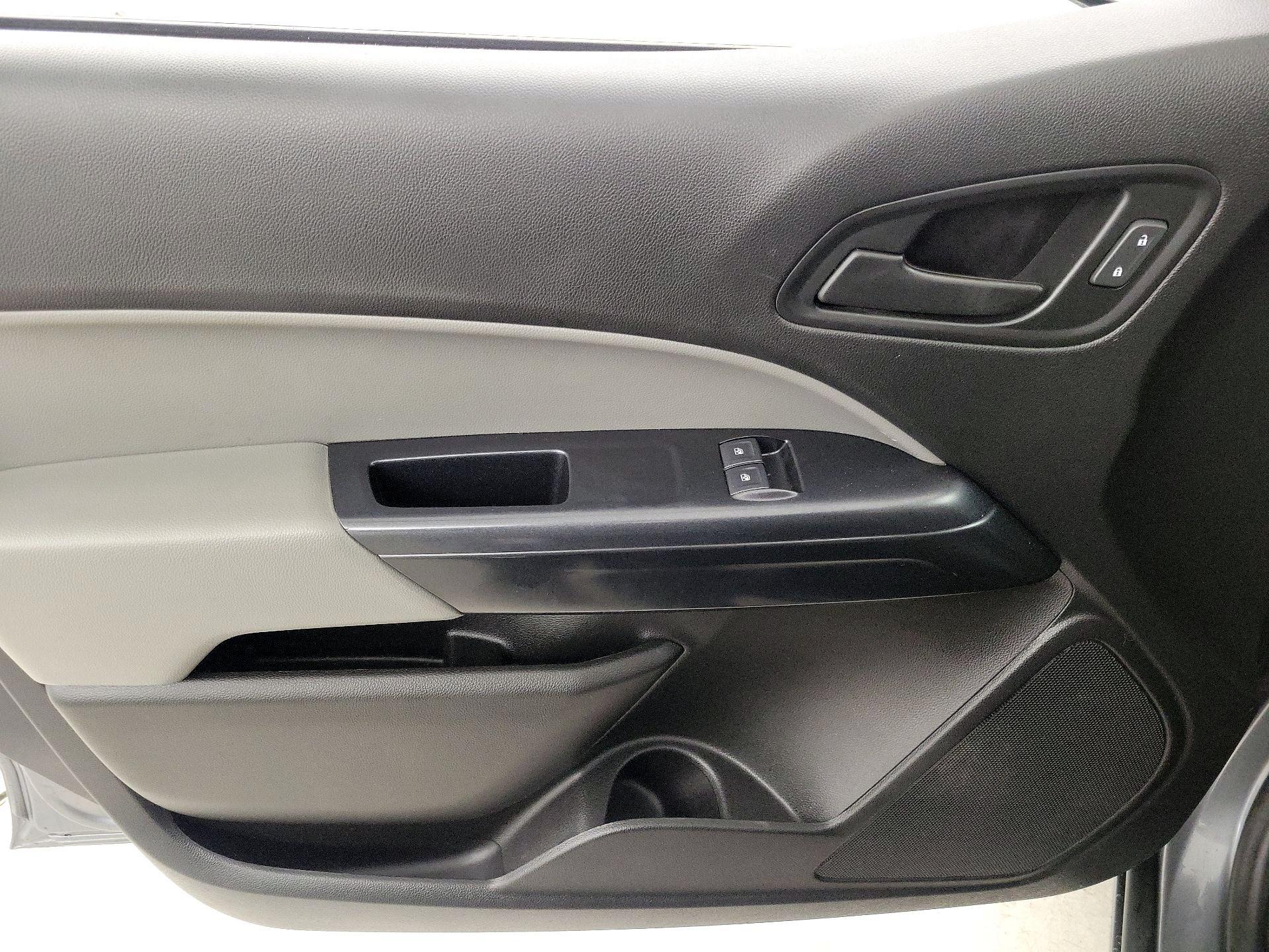 Thumbnail: 2021 Chevrolet Colorado - 12