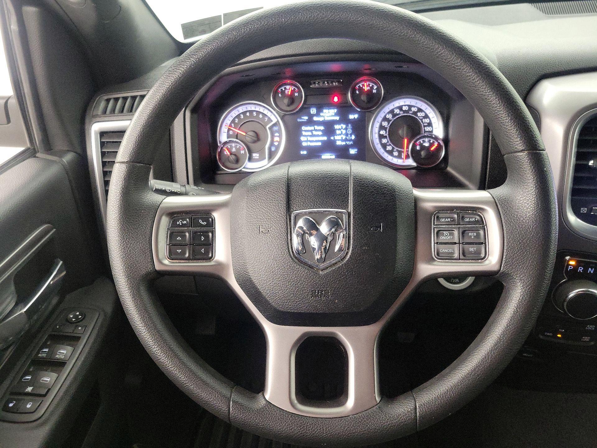 Thumbnail: 2022 RAM 1500 Classic - 10