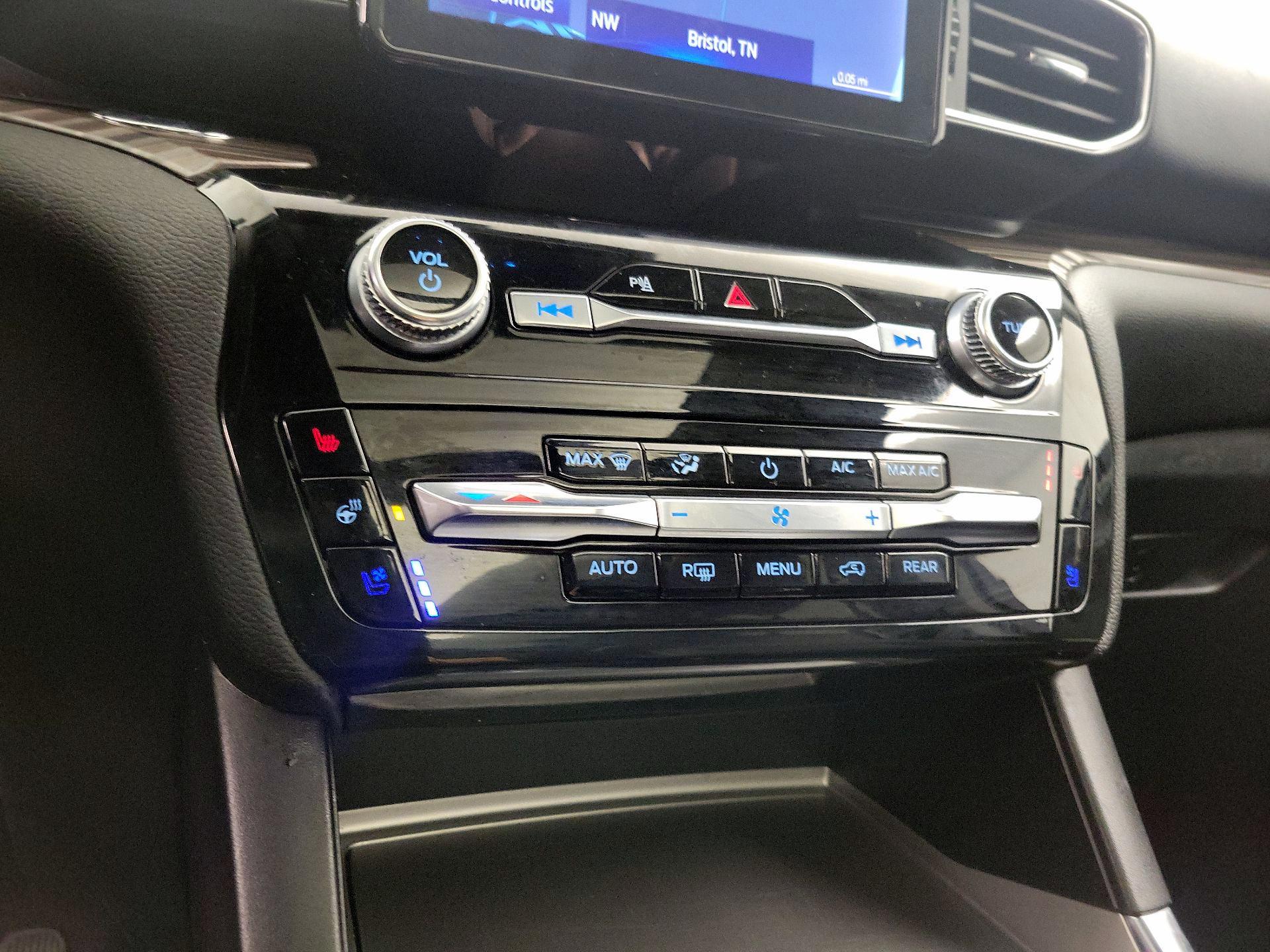 Thumbnail: 2023 Ford Explorer - 17