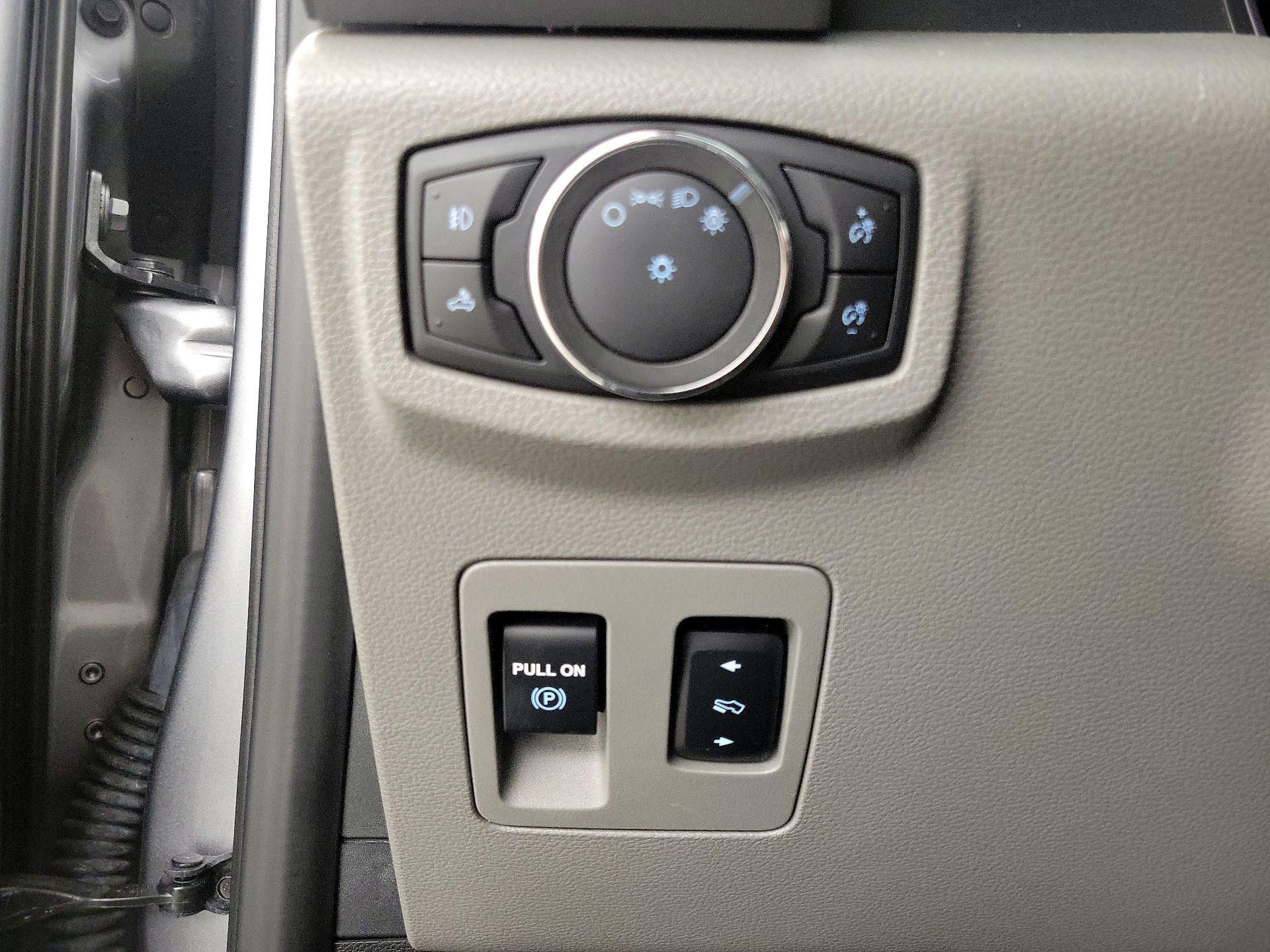 Thumbnail: 2020 Ford F-150 - 13