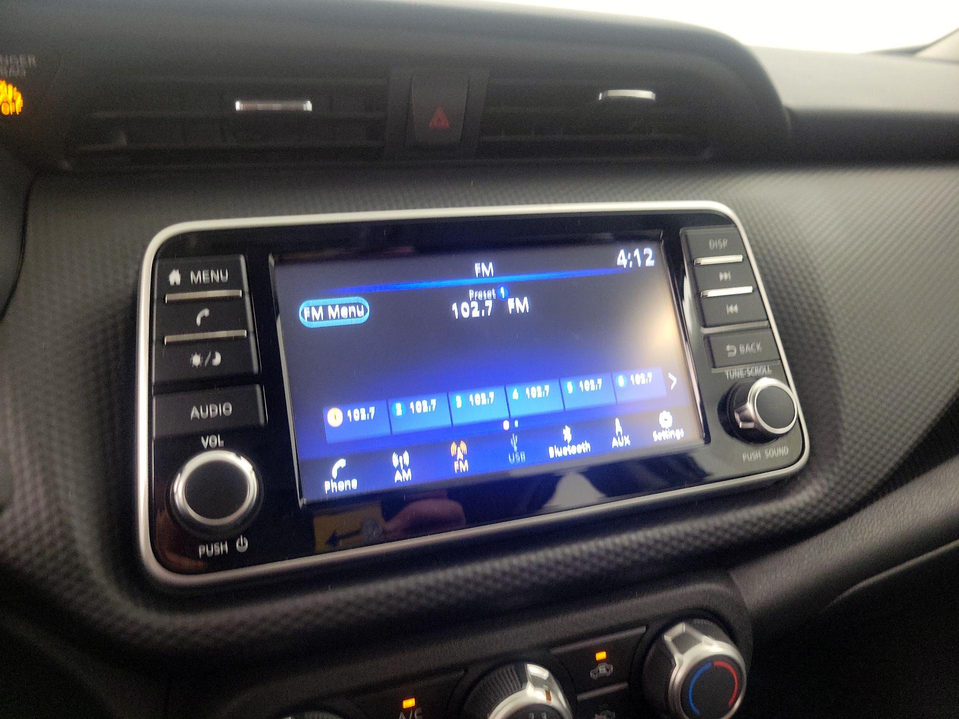 Thumbnail: 2022 Nissan Kicks - 15