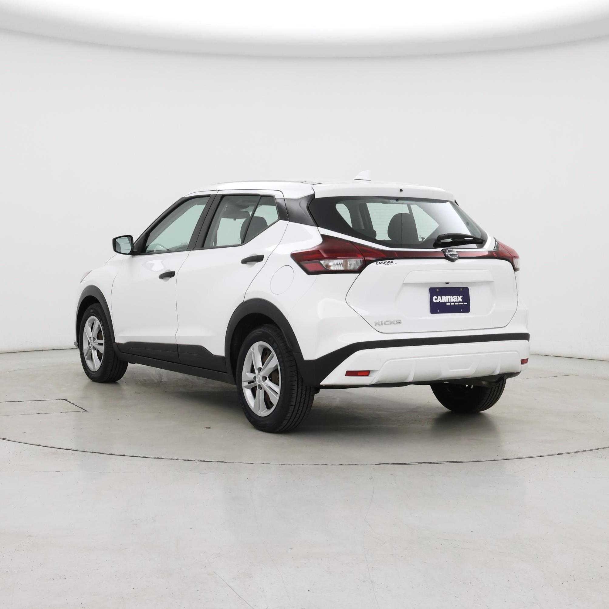 Thumbnail: 2022 Nissan Kicks - 2