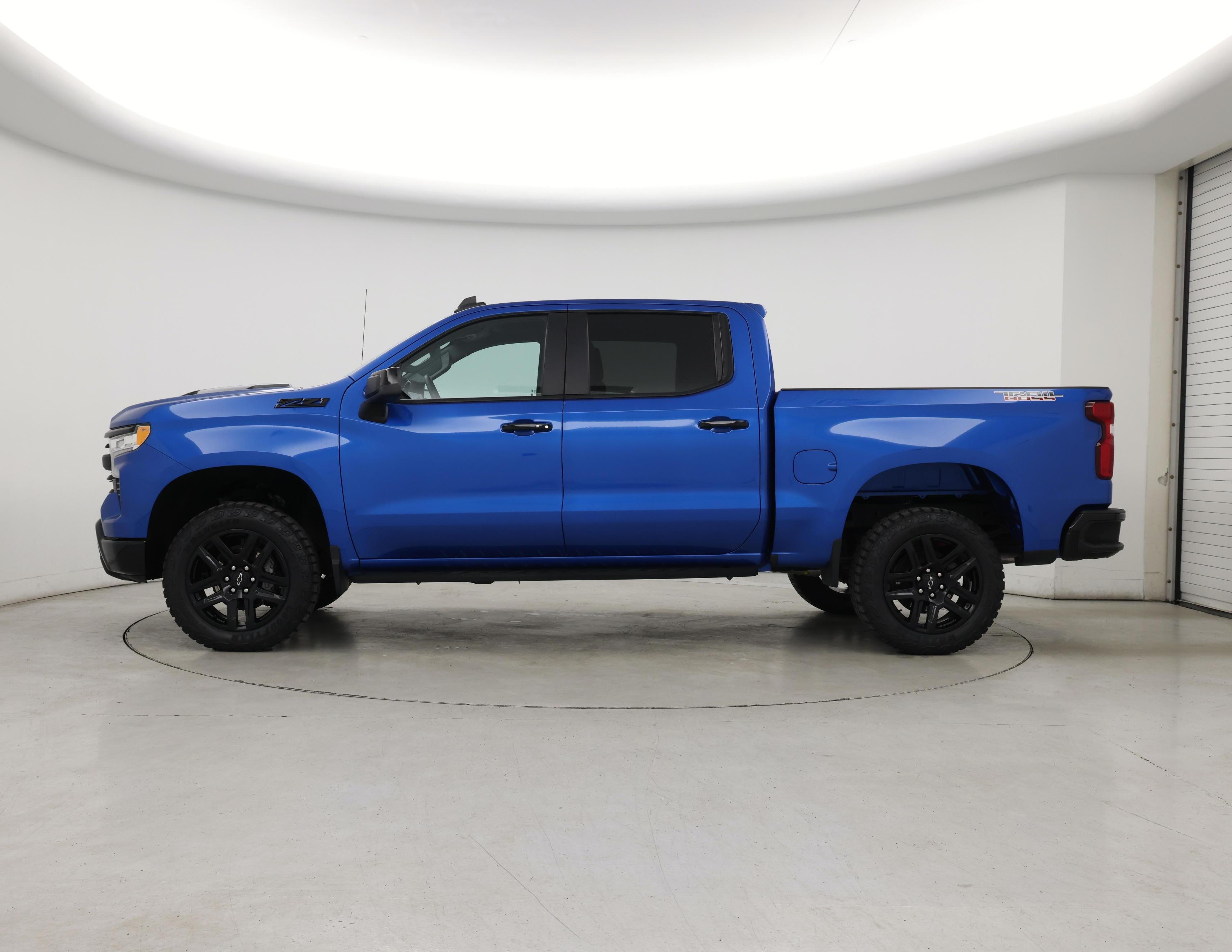 Thumbnail: 2023 Chevrolet Silverado 1500 - 3