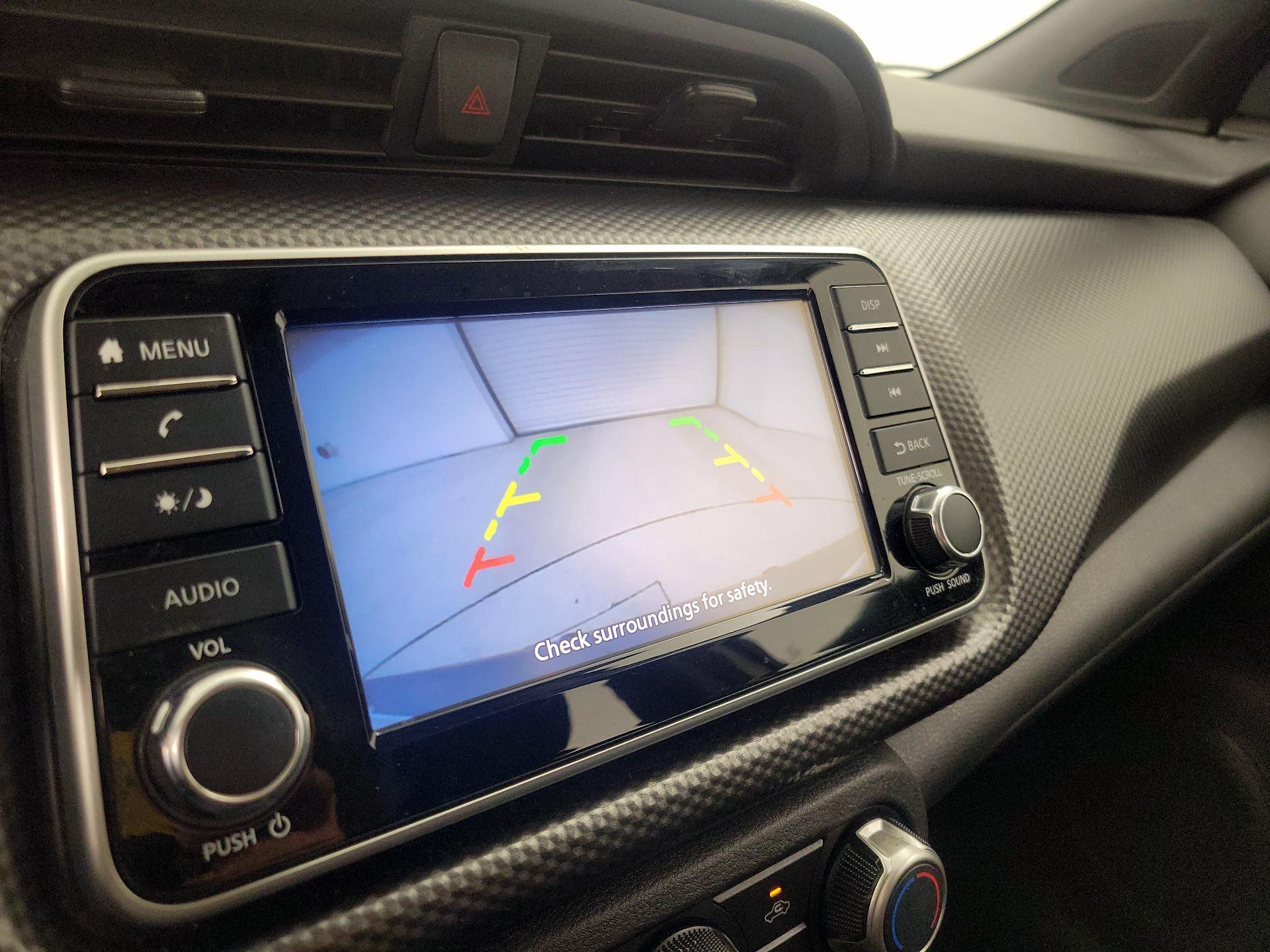 Thumbnail: 2020 Nissan Kicks - 14