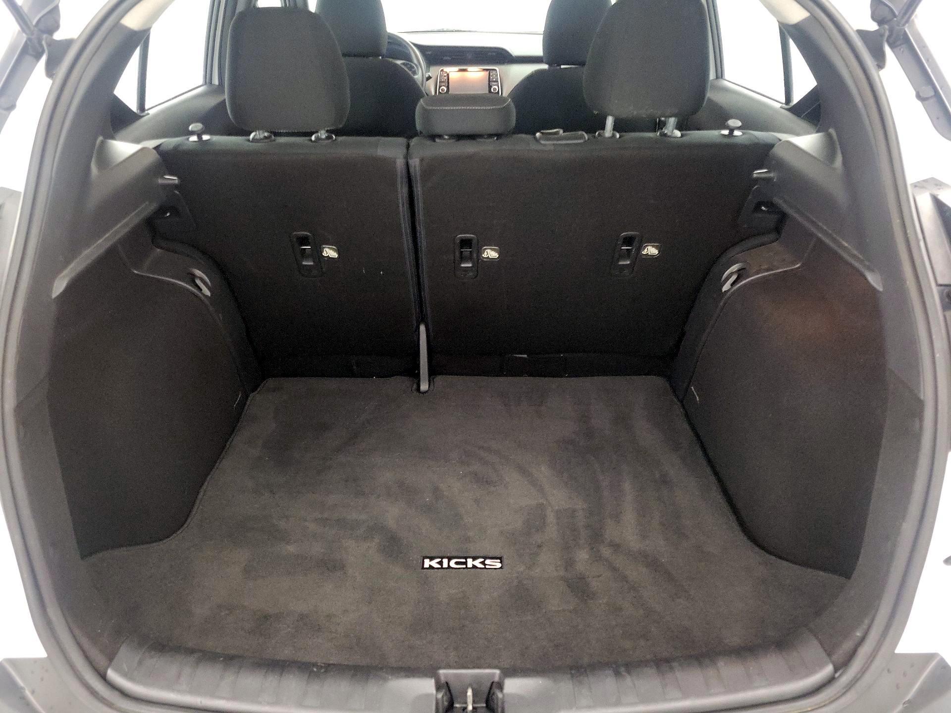 Thumbnail: 2020 Nissan Kicks - 20