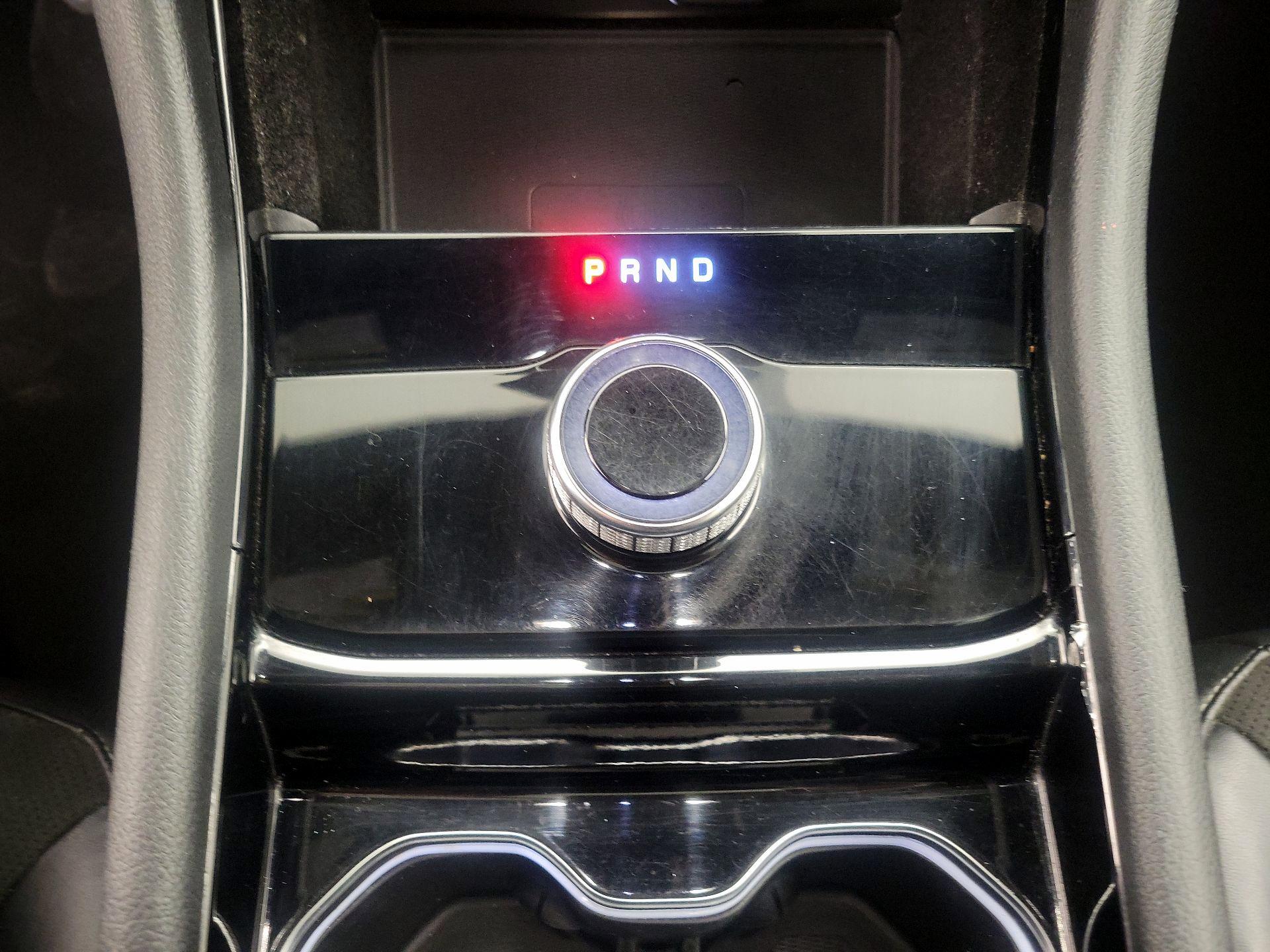 Thumbnail: 2022 Jeep Grand Cherokee - 17