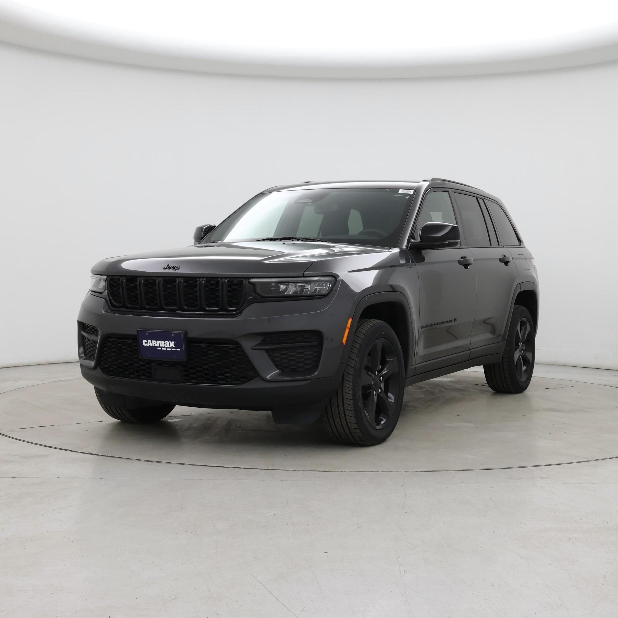 Thumbnail: 2022 Jeep Grand Cherokee - 4
