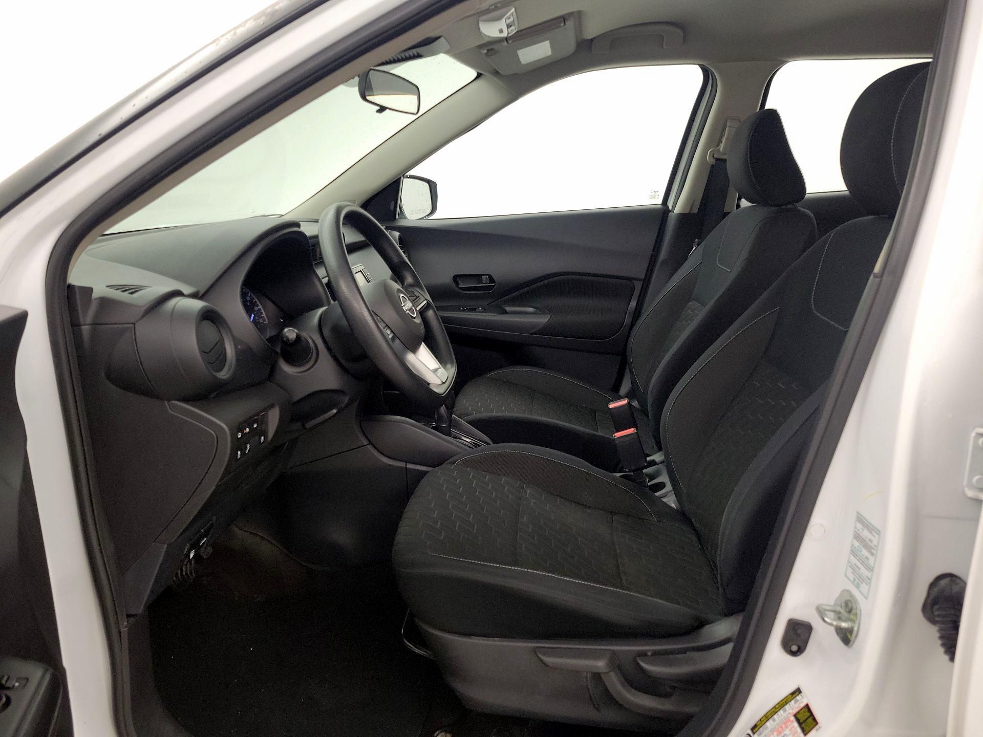 Thumbnail: 2022 Nissan Kicks - 11