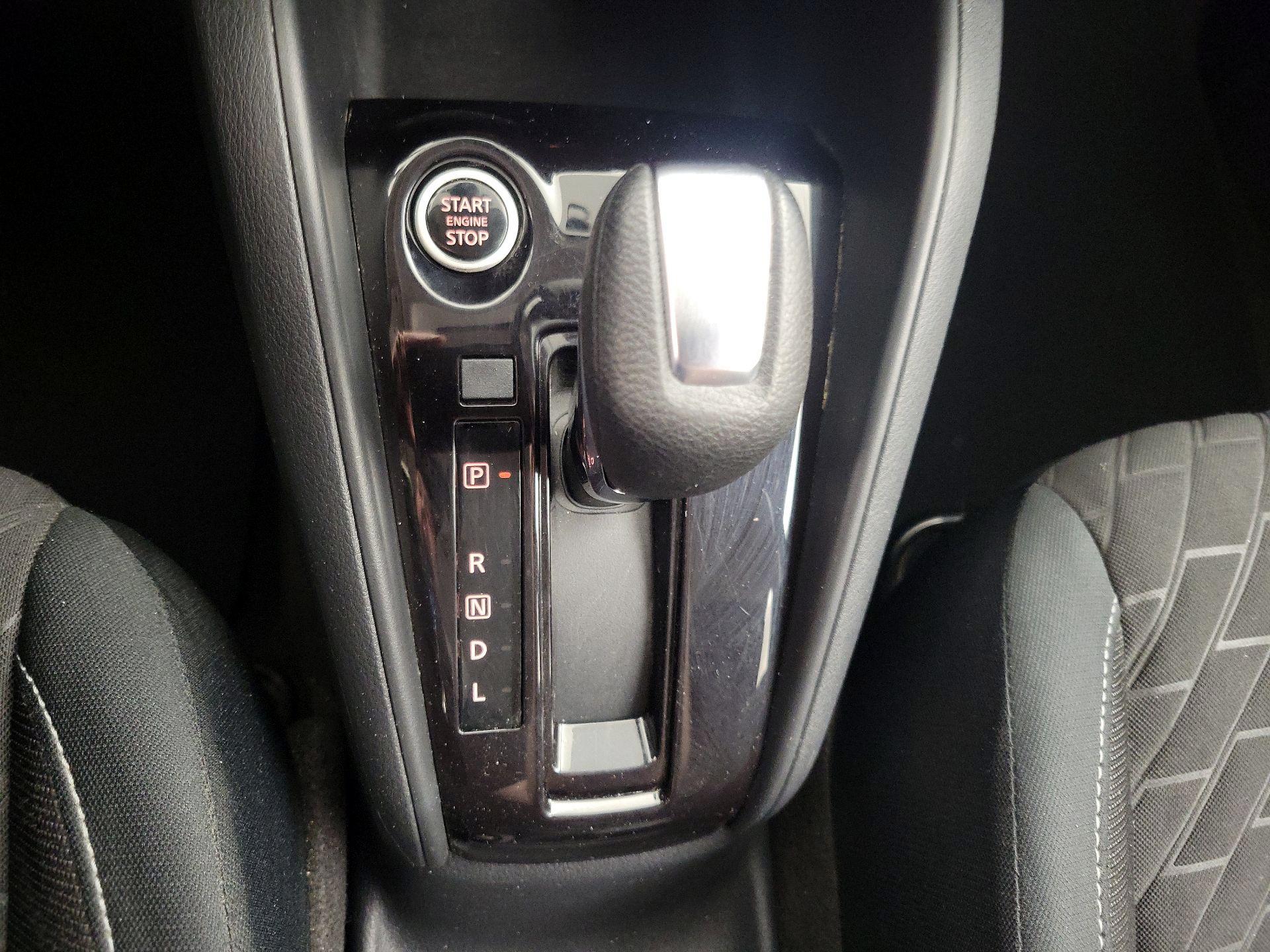 Thumbnail: 2022 Nissan Kicks - 17