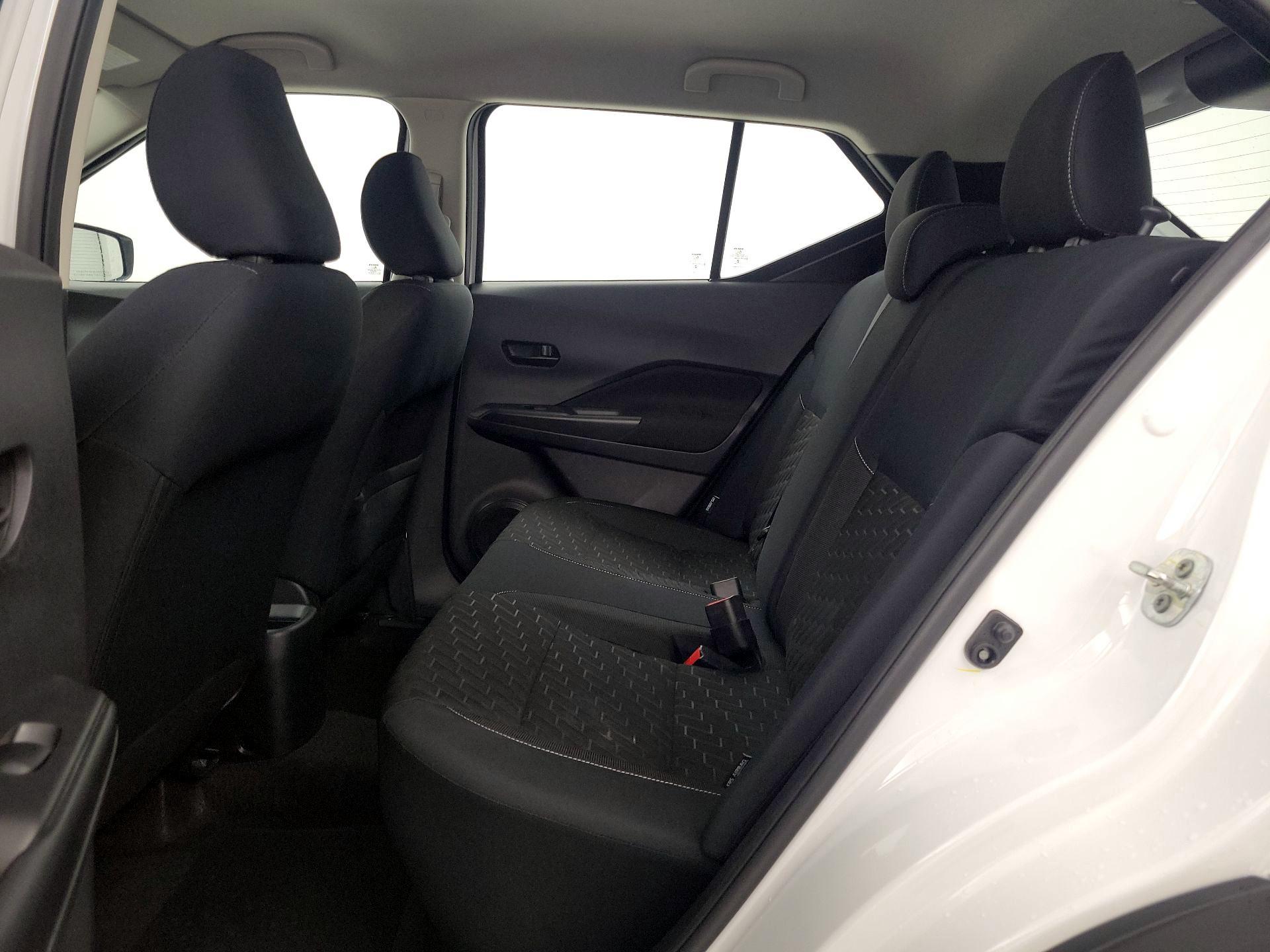 Thumbnail: 2022 Nissan Kicks - 19