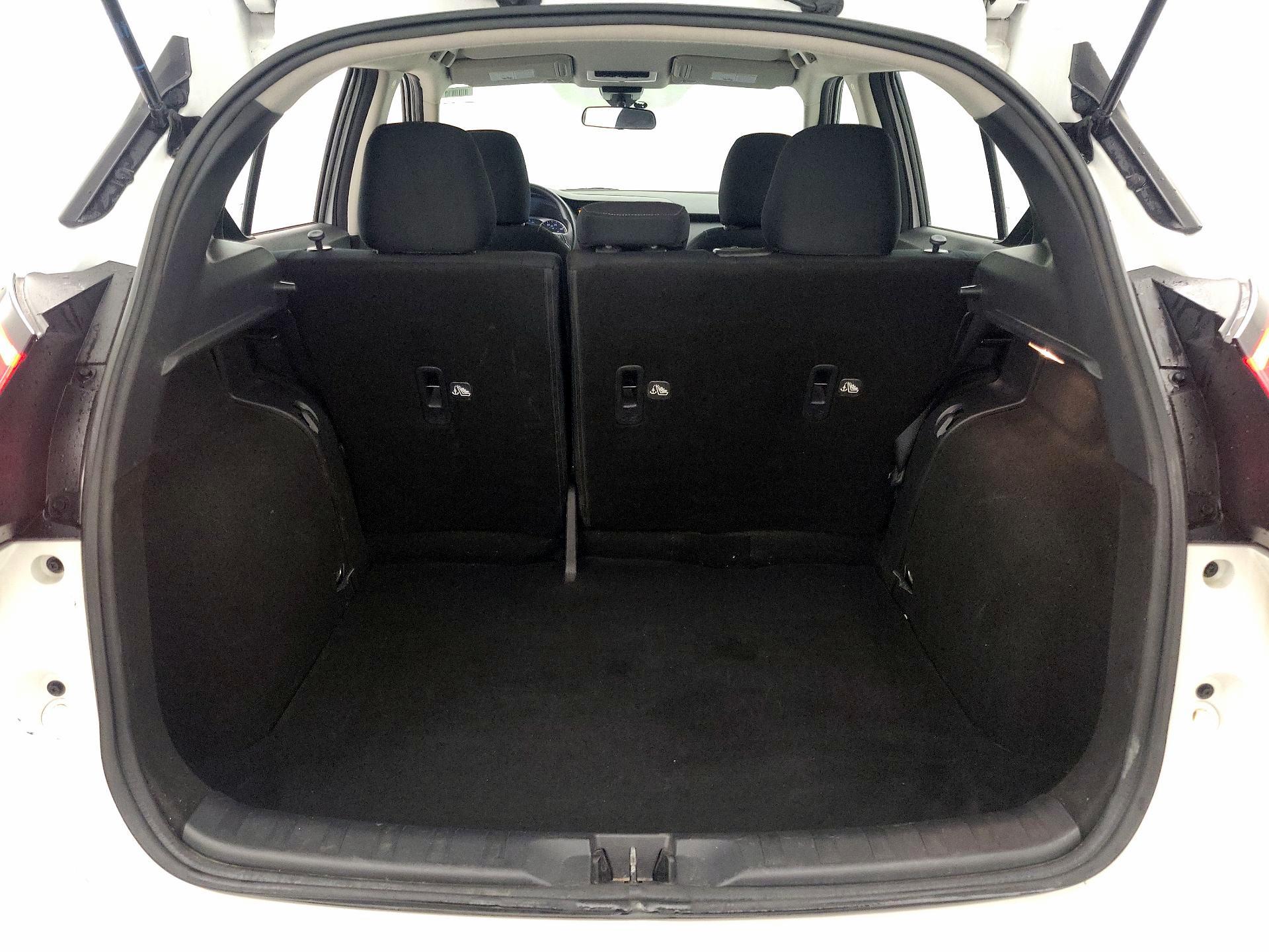 Thumbnail: 2022 Nissan Kicks - 20