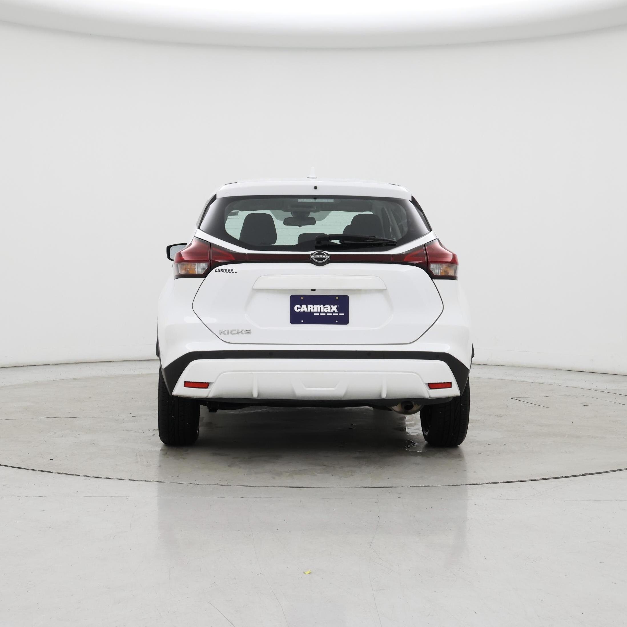 Thumbnail: 2022 Nissan Kicks - 3