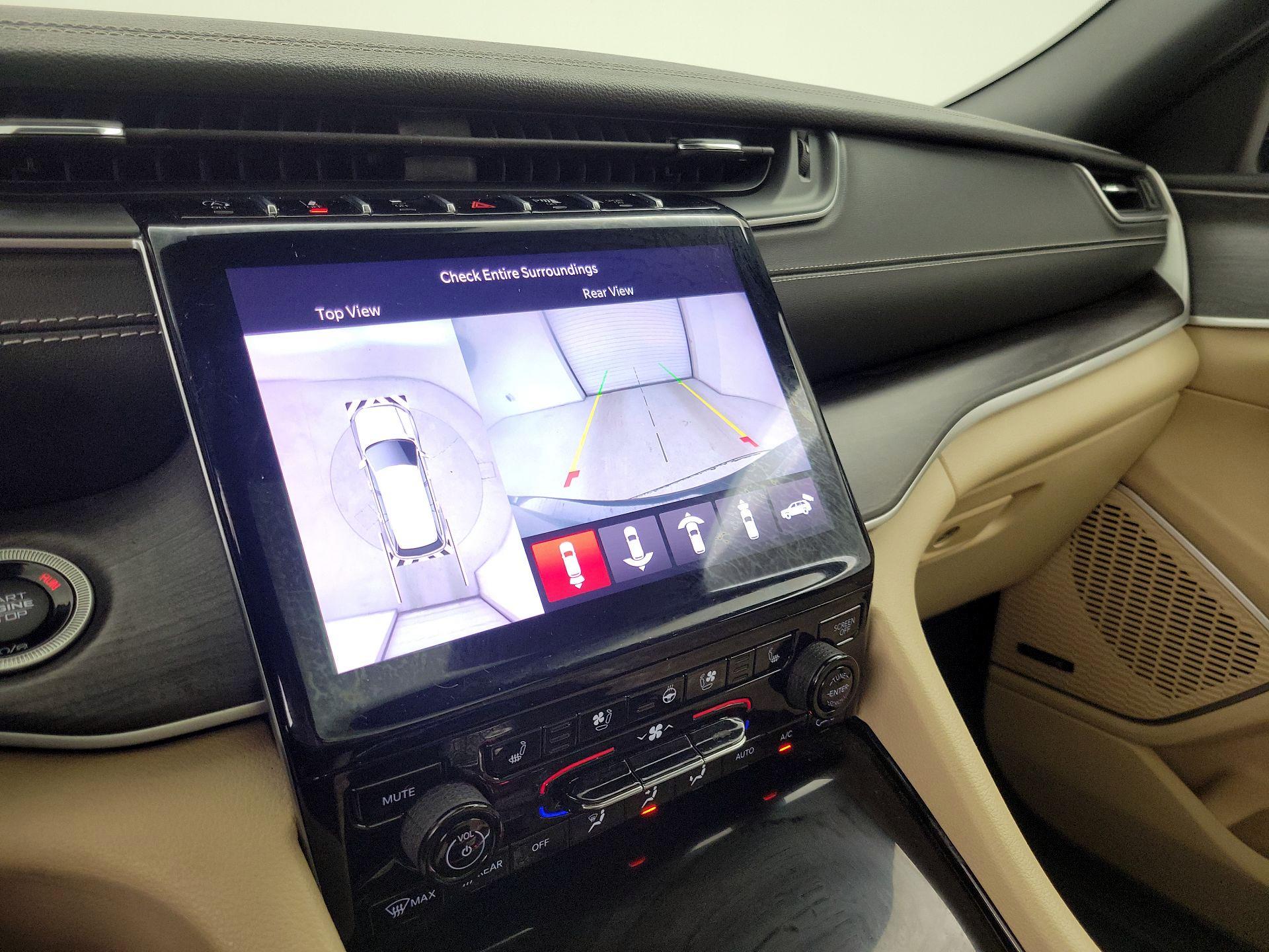 Thumbnail: 2023 Jeep Grand Cherokee L - 15