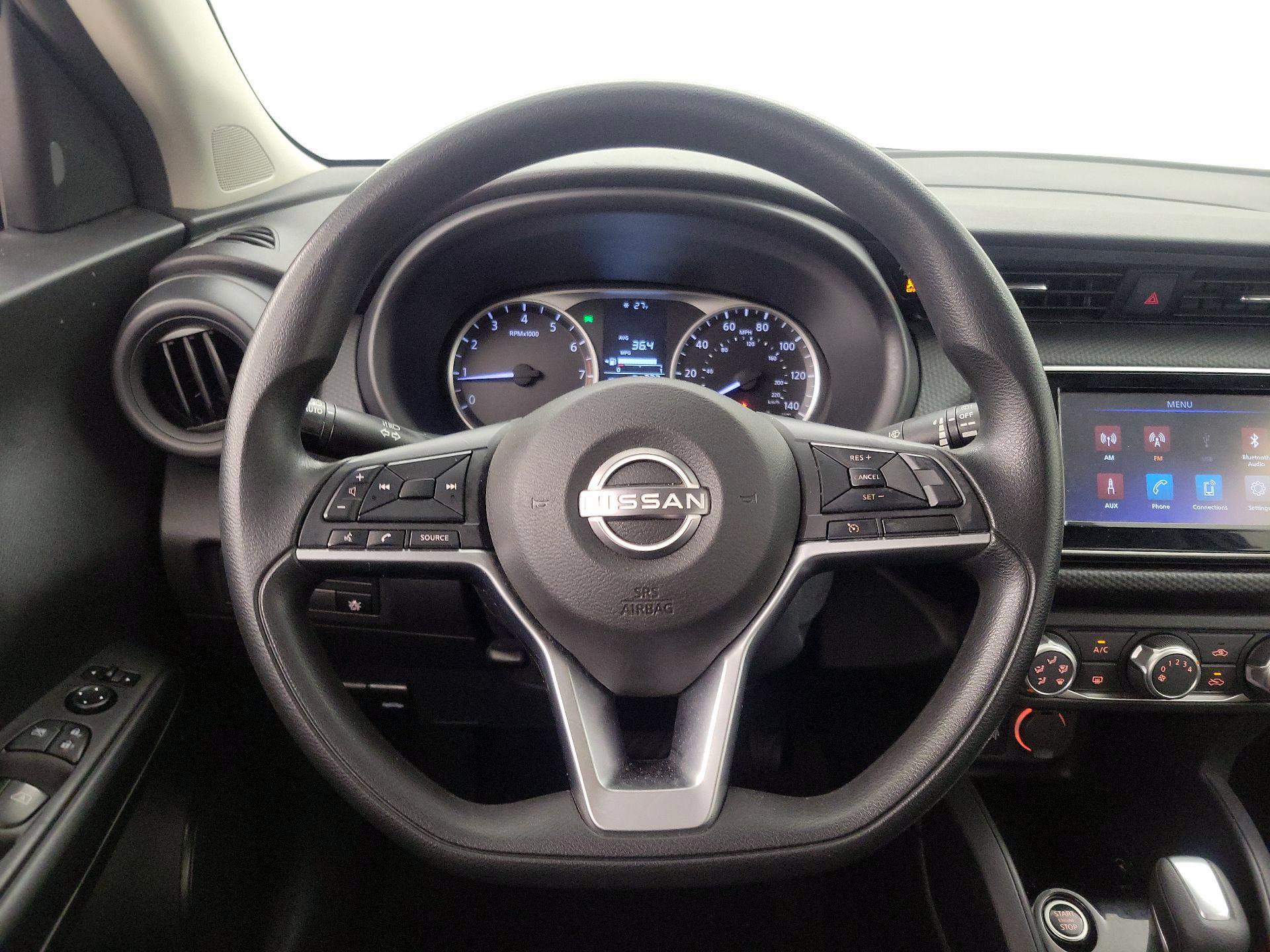 Thumbnail: 2022 Nissan Kicks - 10