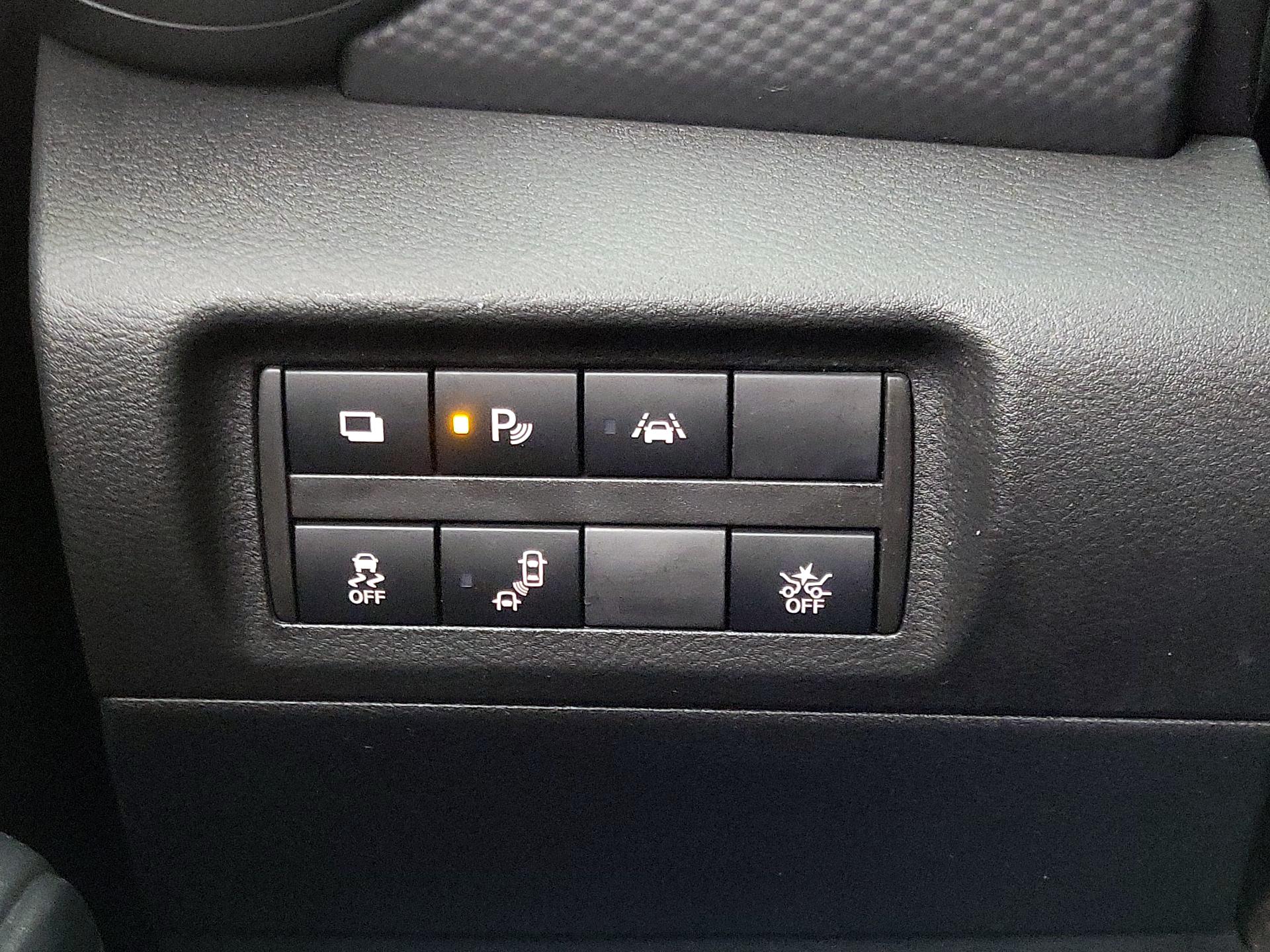 Thumbnail: 2022 Nissan Kicks - 13