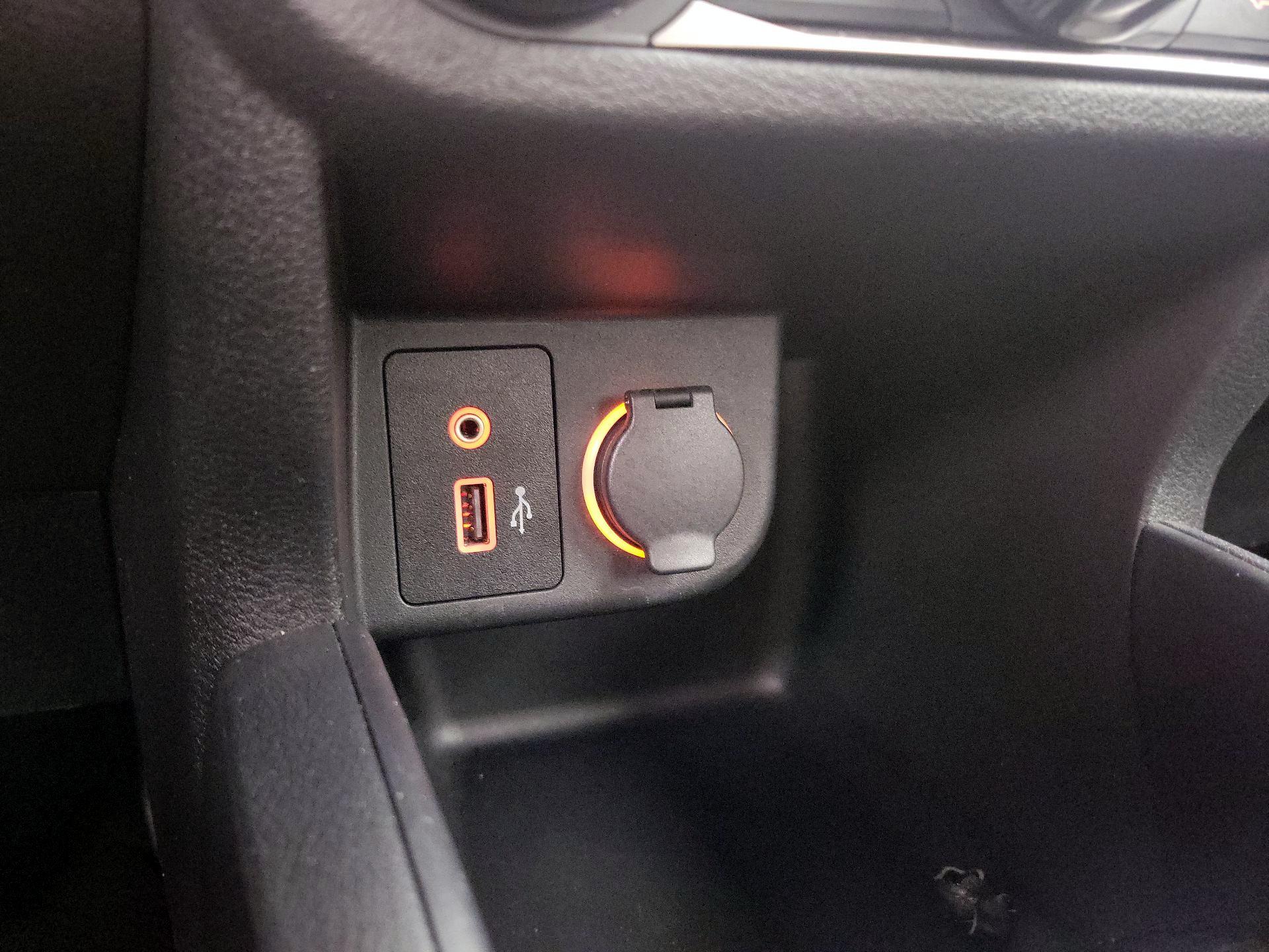 Thumbnail: 2022 Nissan Kicks - 18