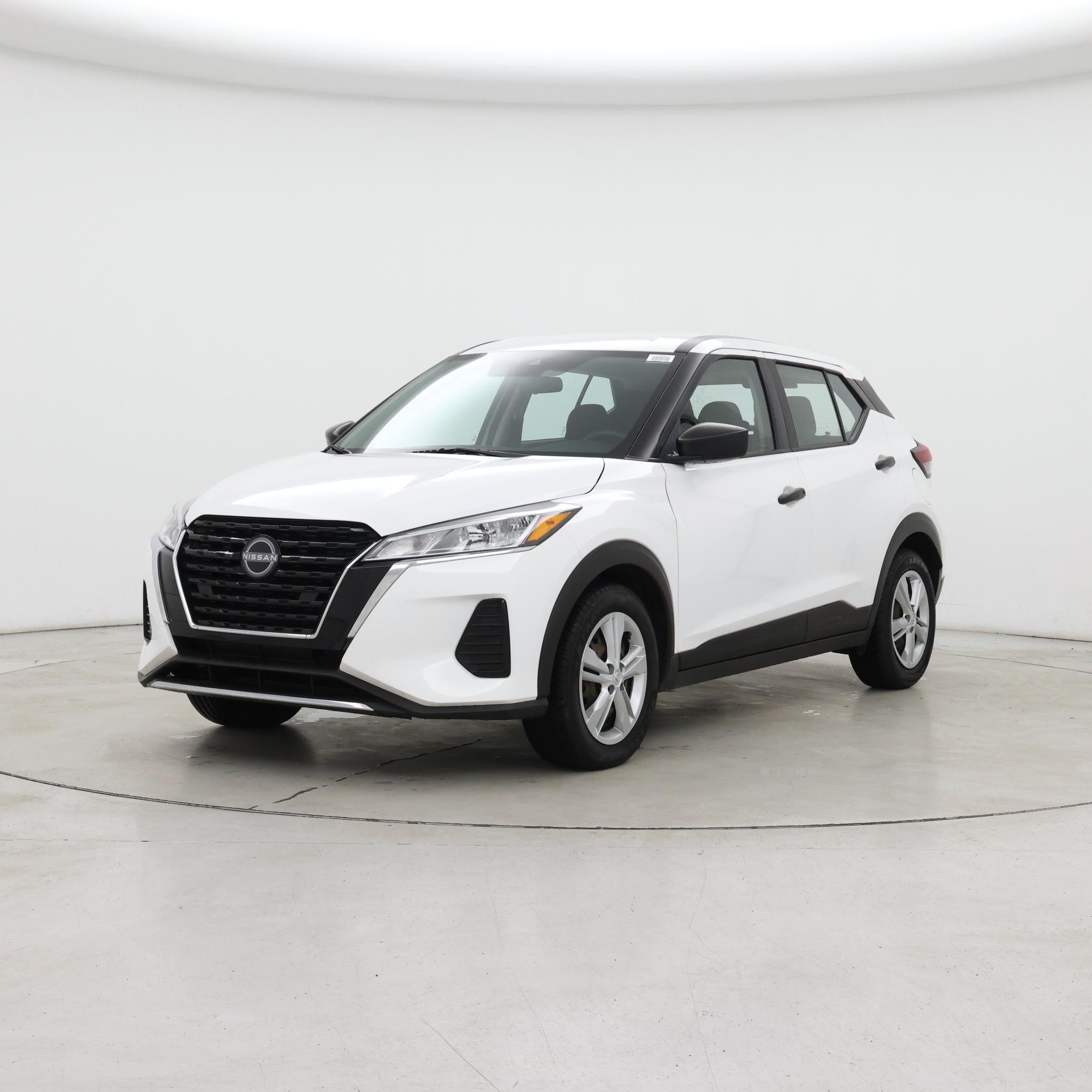 Thumbnail: 2022 Nissan Kicks - 4