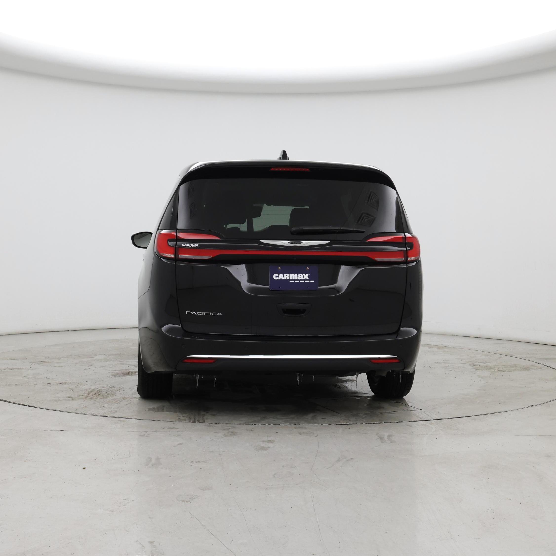 Thumbnail: 2024 Chrysler Pacifica - 6