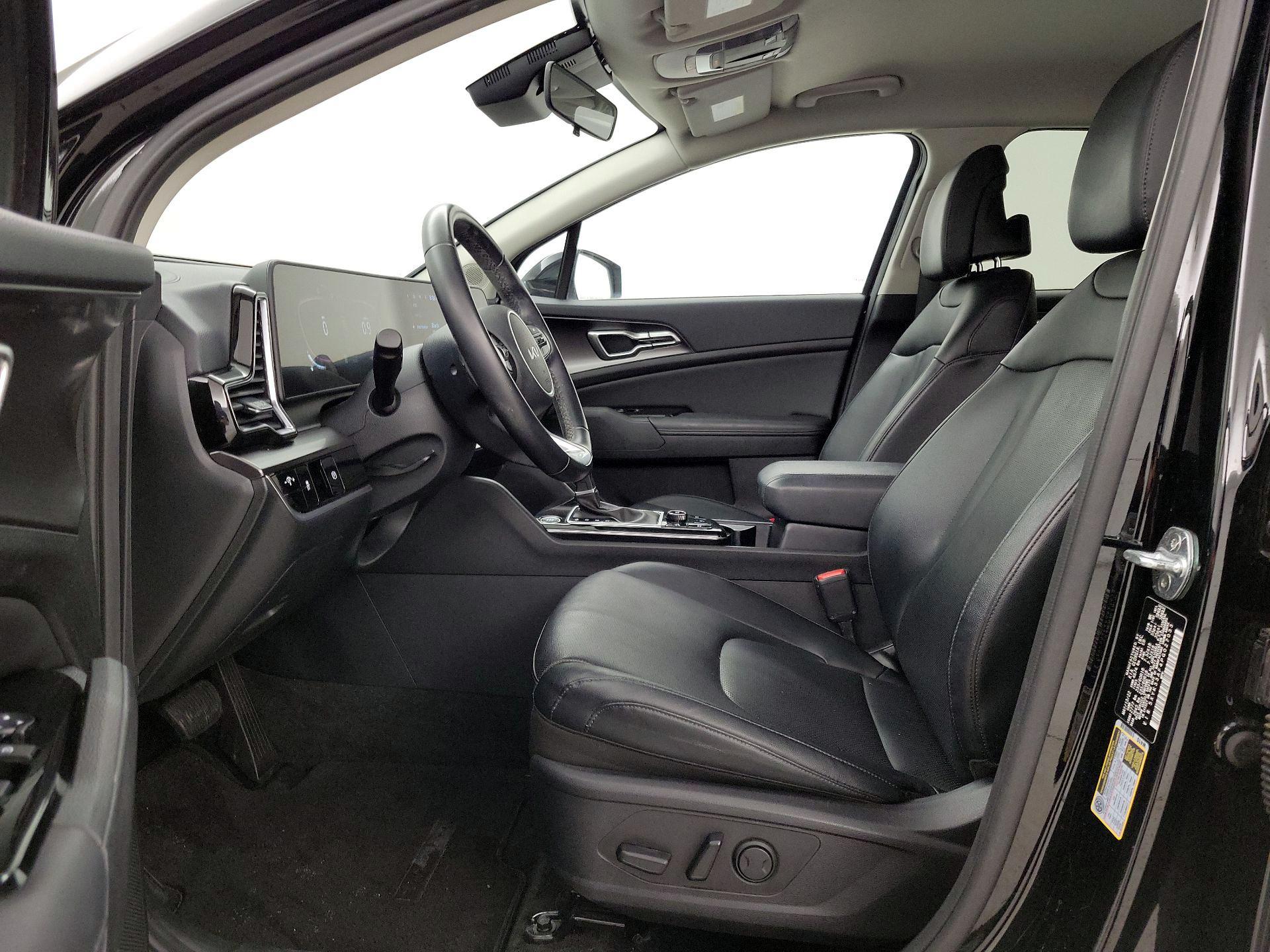 Thumbnail: 2023 Kia Sportage - 11