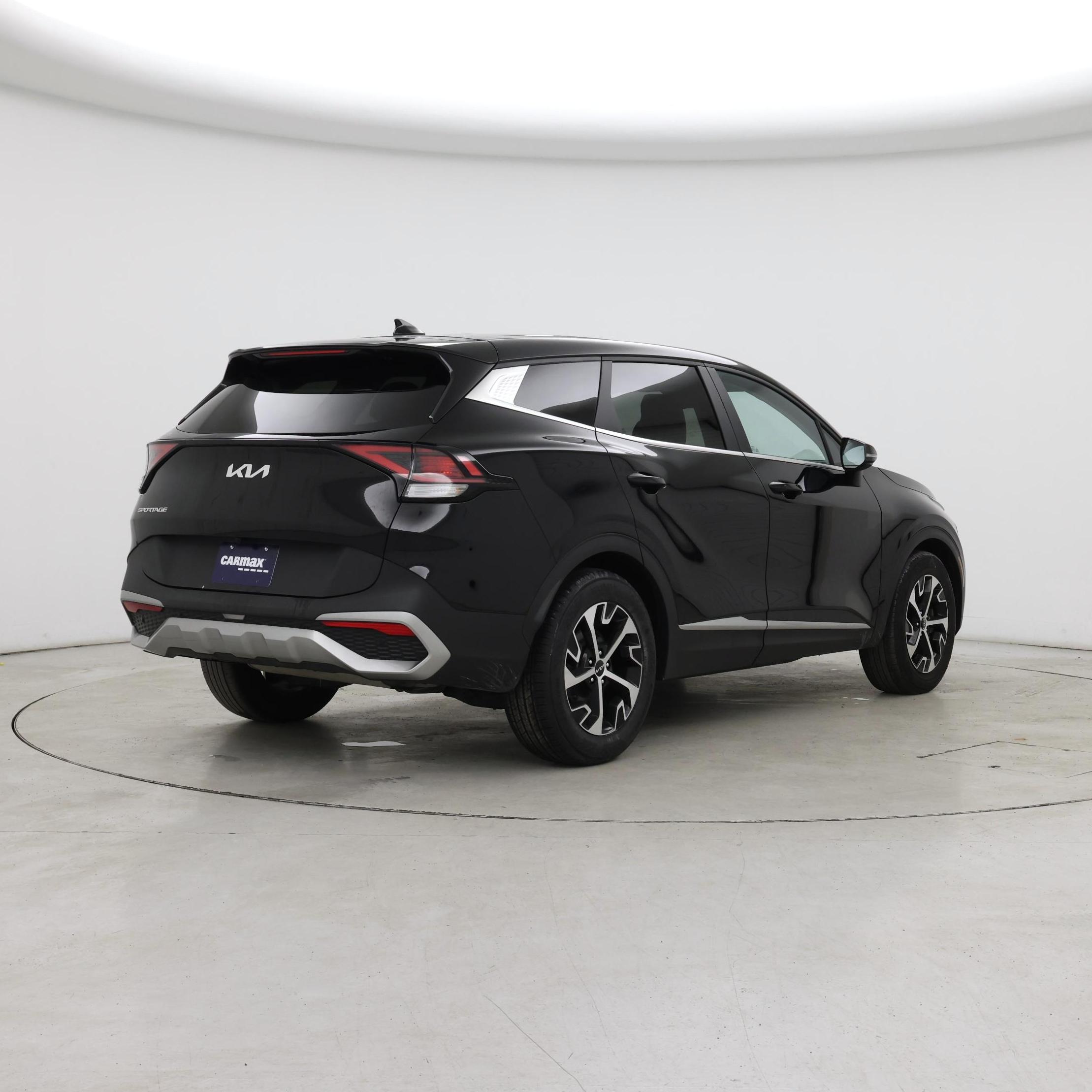 Thumbnail: 2023 Kia Sportage - 8