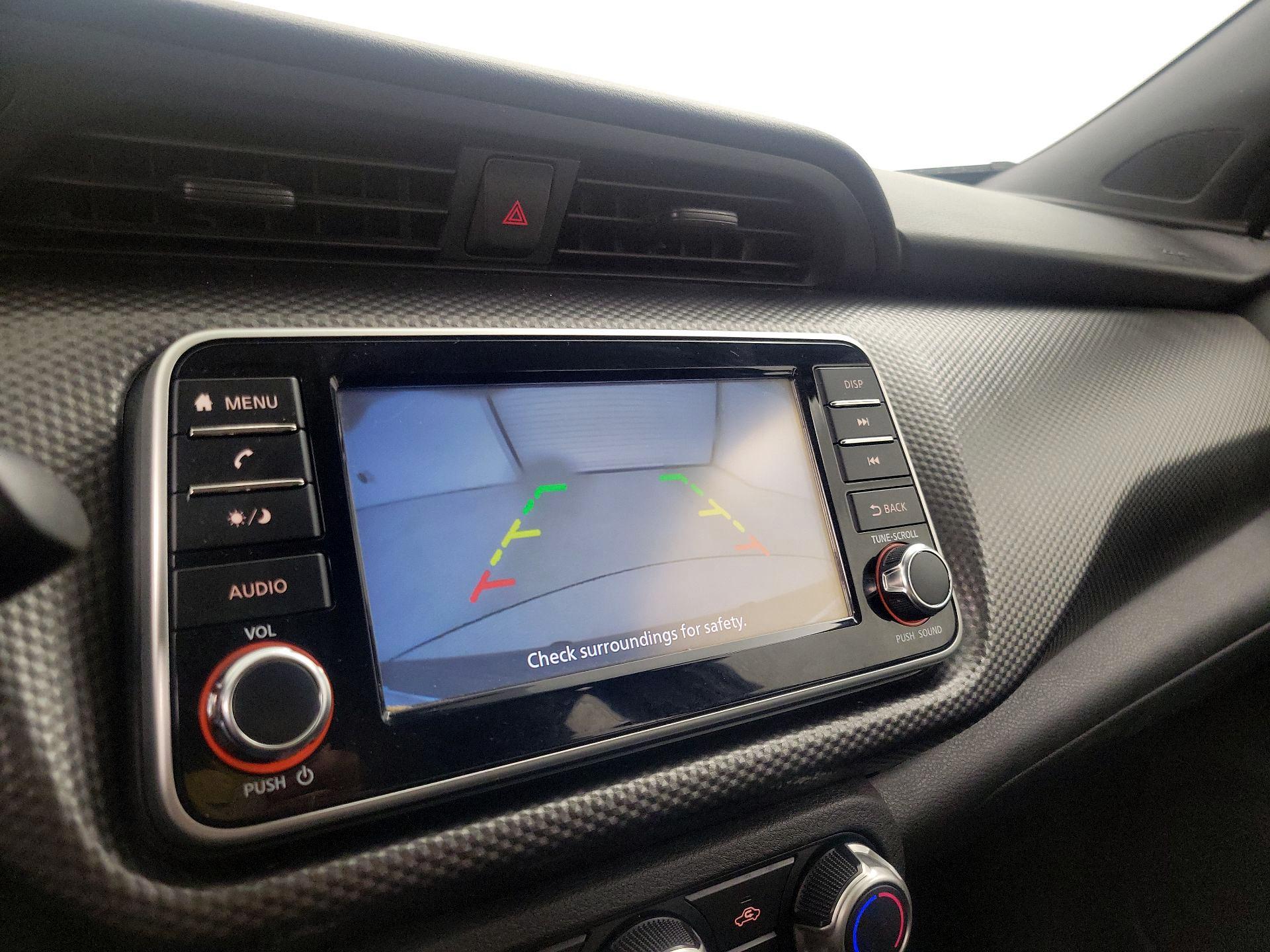 Thumbnail: 2020 Nissan Kicks - 14