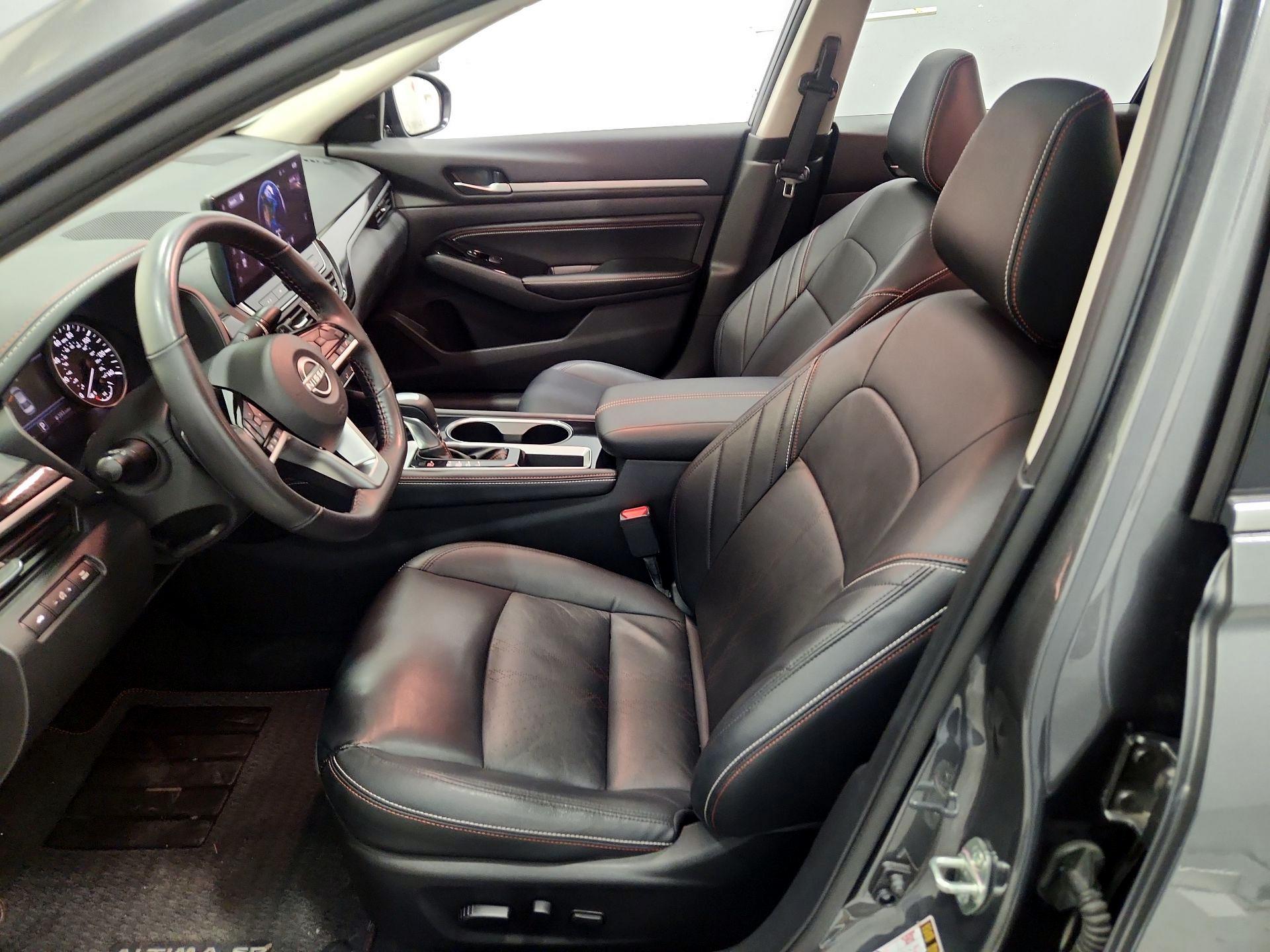 Thumbnail: 2023 Nissan Altima - 11