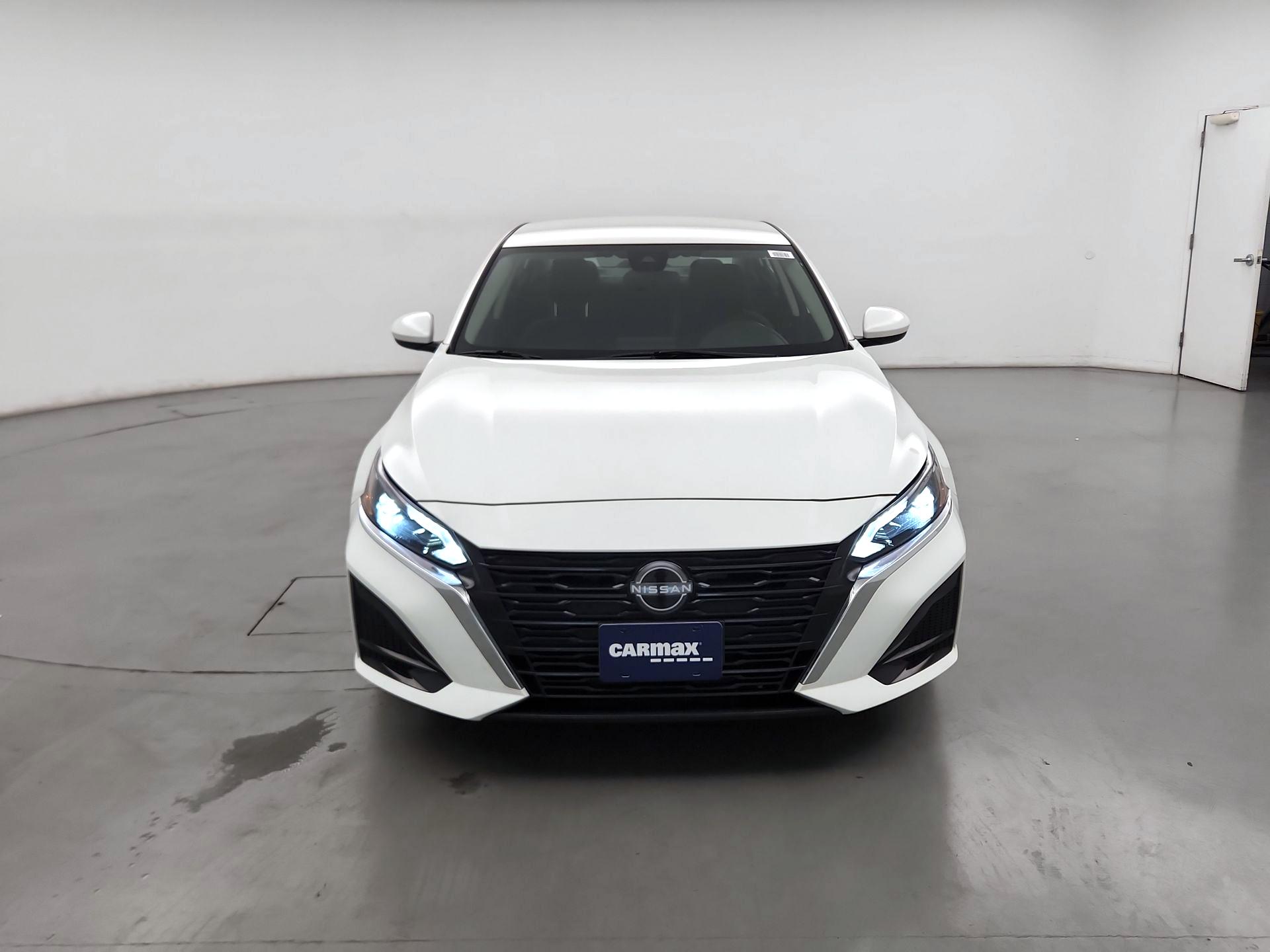 Thumbnail: 2023 Nissan Altima - 2