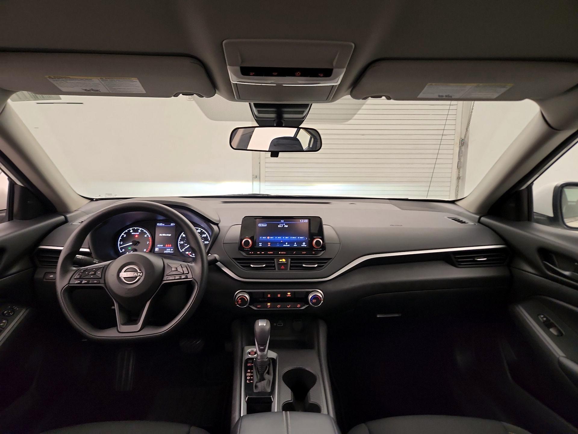 Thumbnail: 2023 Nissan Altima - 8