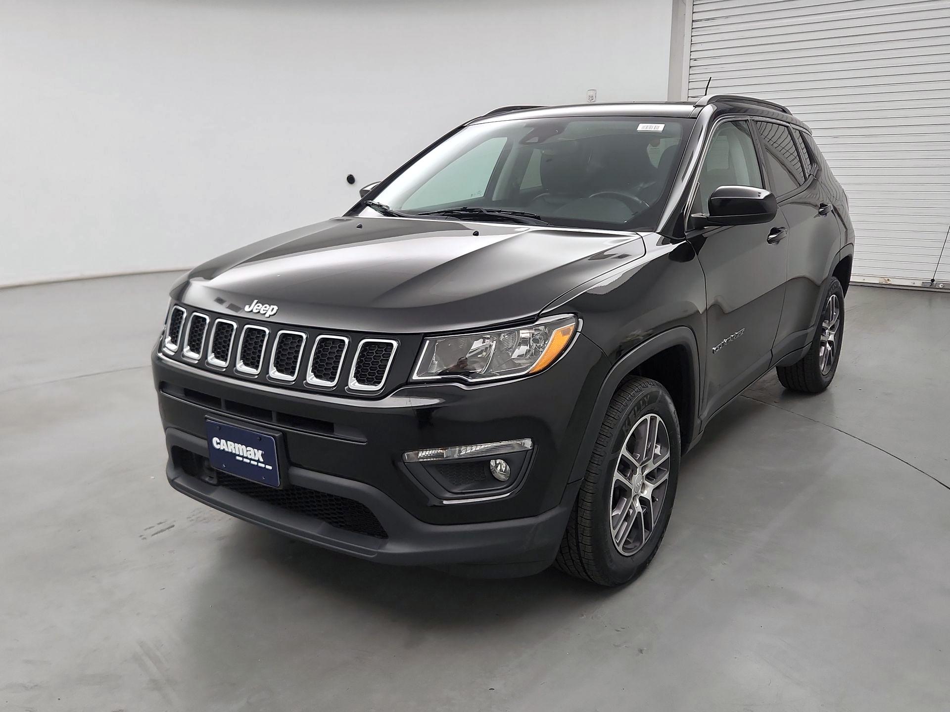 Thumbnail: 2020 Jeep Compass - 3