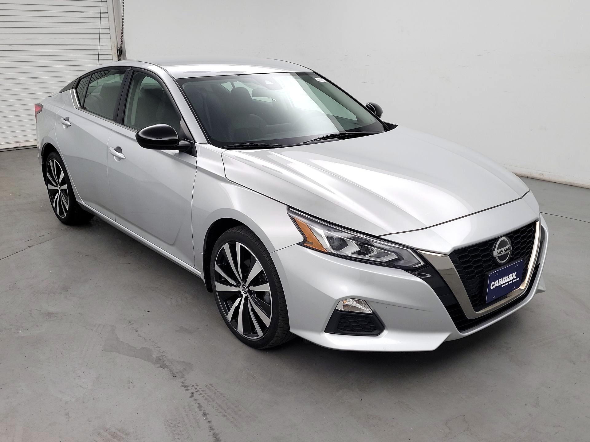 Thumbnail: 2022 Nissan Altima - 1