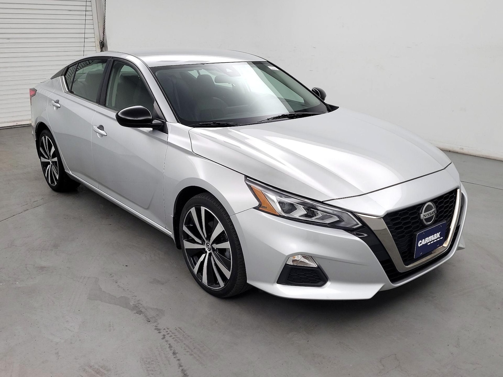 2022 Nissan Altima SR