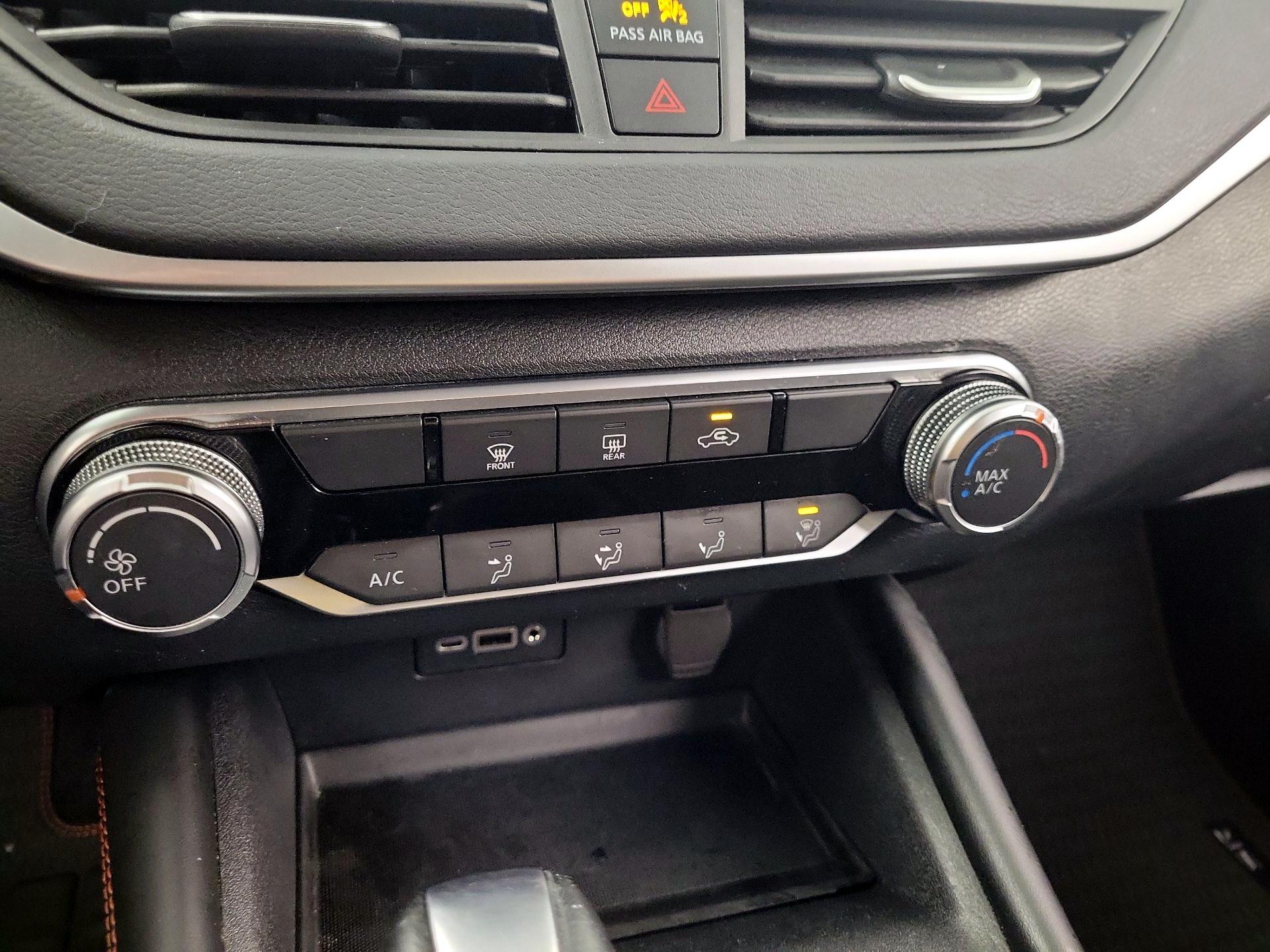 Thumbnail: 2022 Nissan Altima - 14