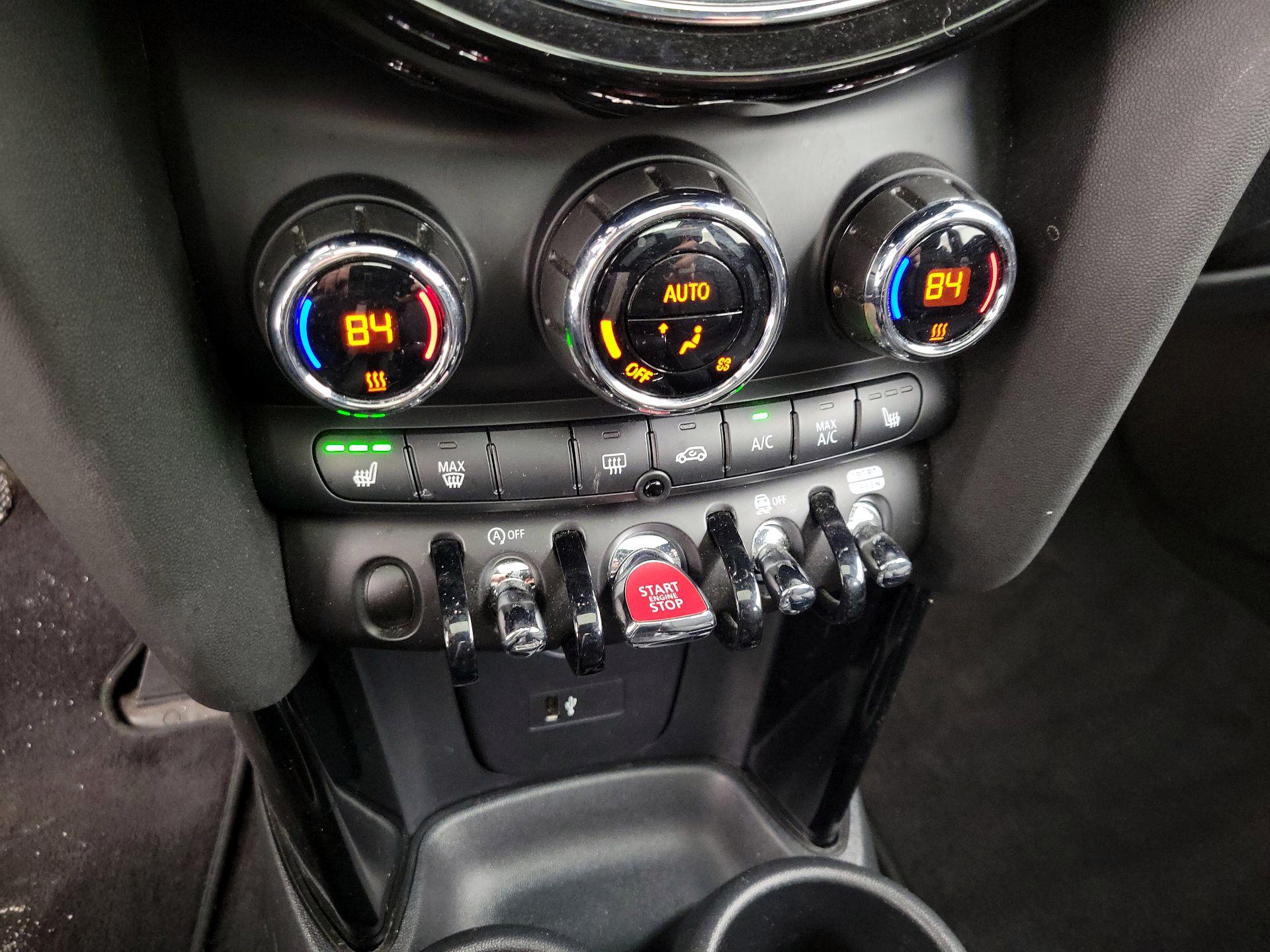 Thumbnail: 2023 MINI Cooper Hardtop - 16