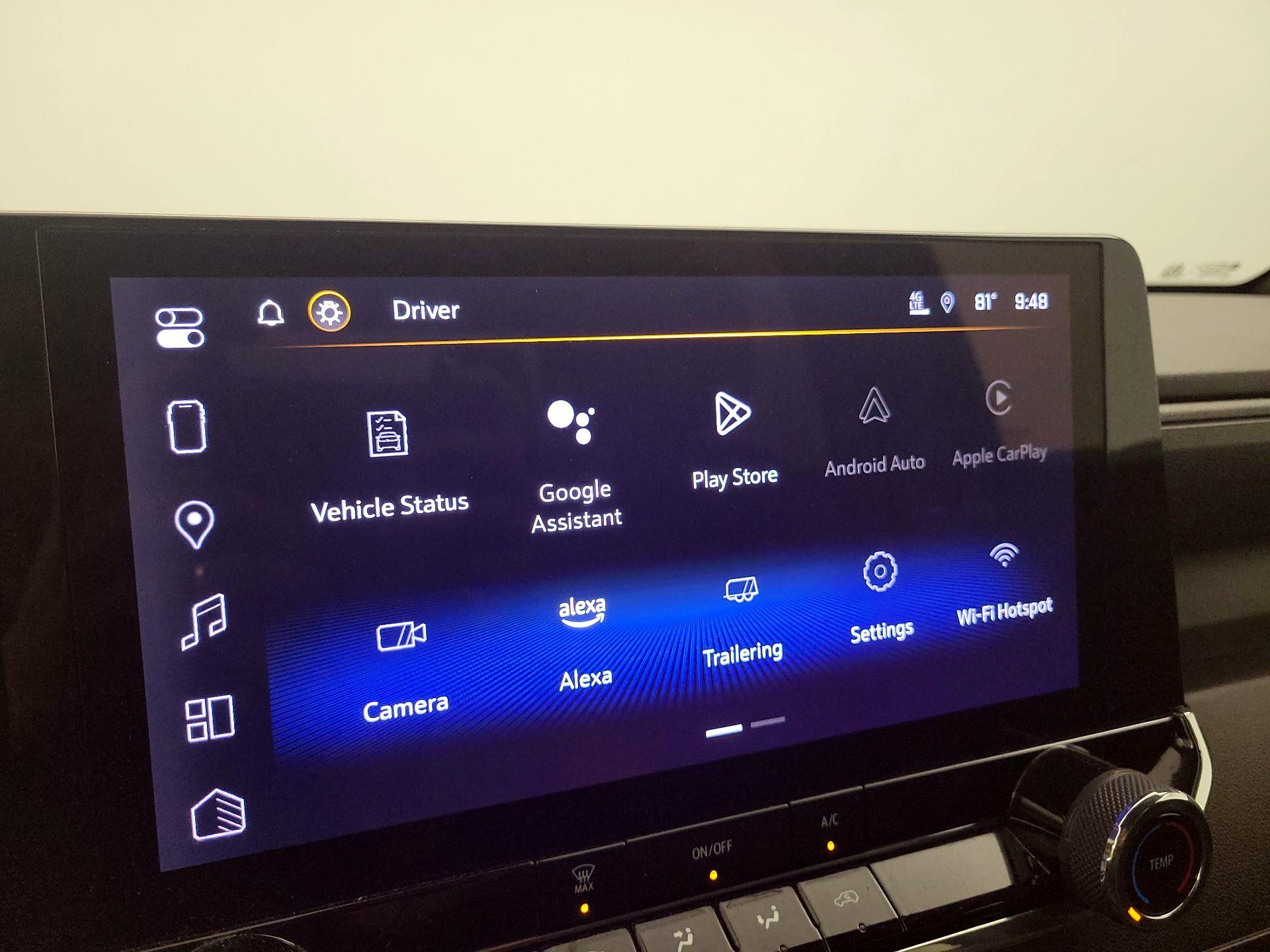 Thumbnail: 2023 Chevrolet Colorado - 15