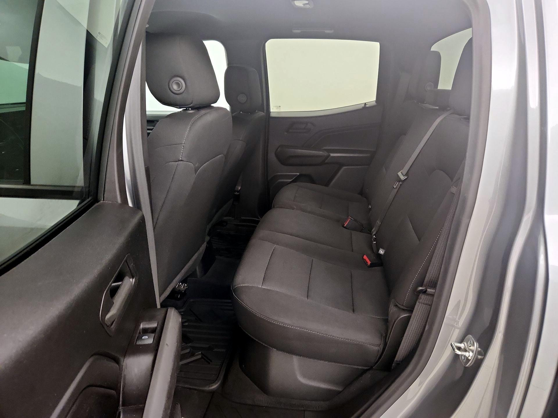 Thumbnail: 2024 Chevrolet Colorado - 19