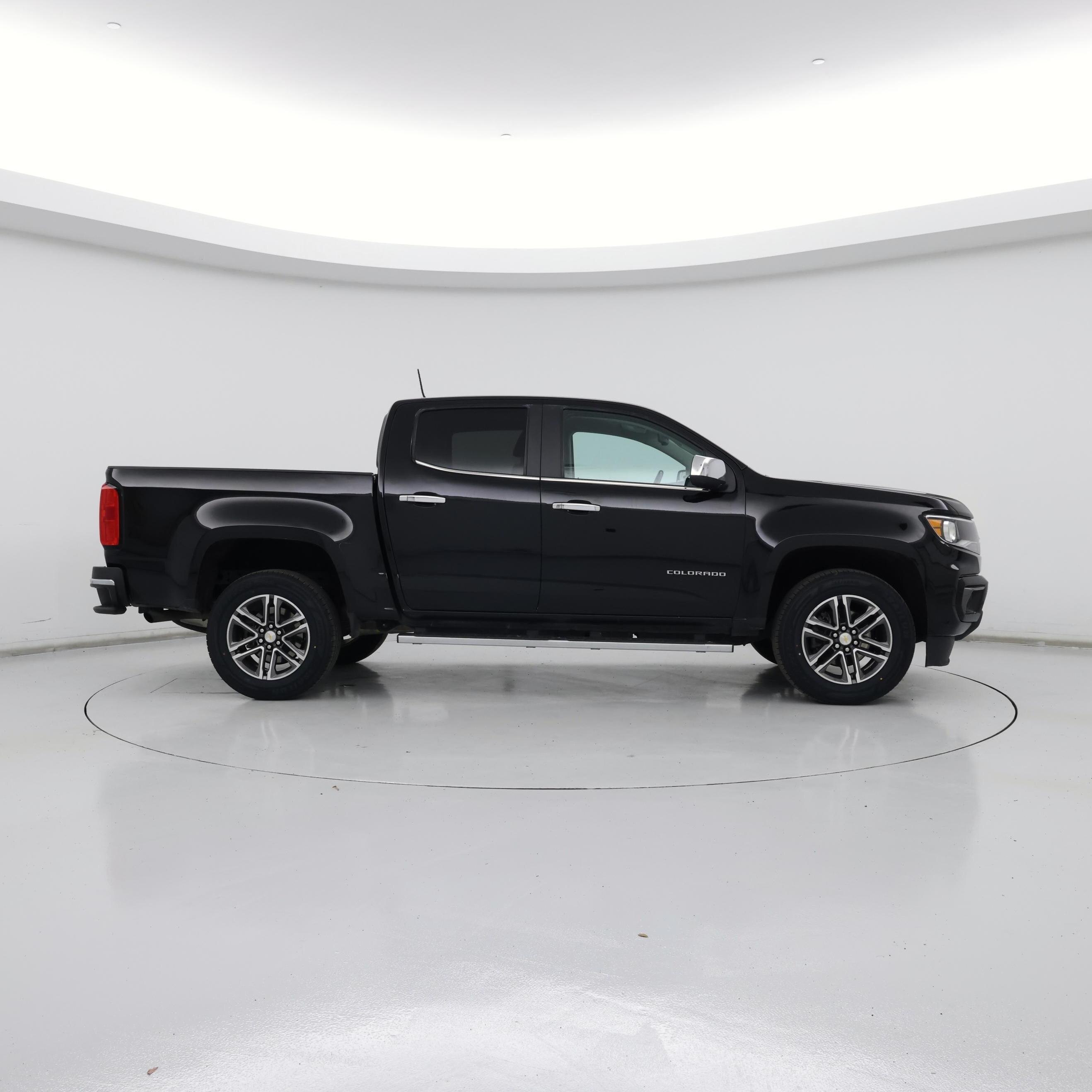 Thumbnail: 2021 Chevrolet Colorado - 7