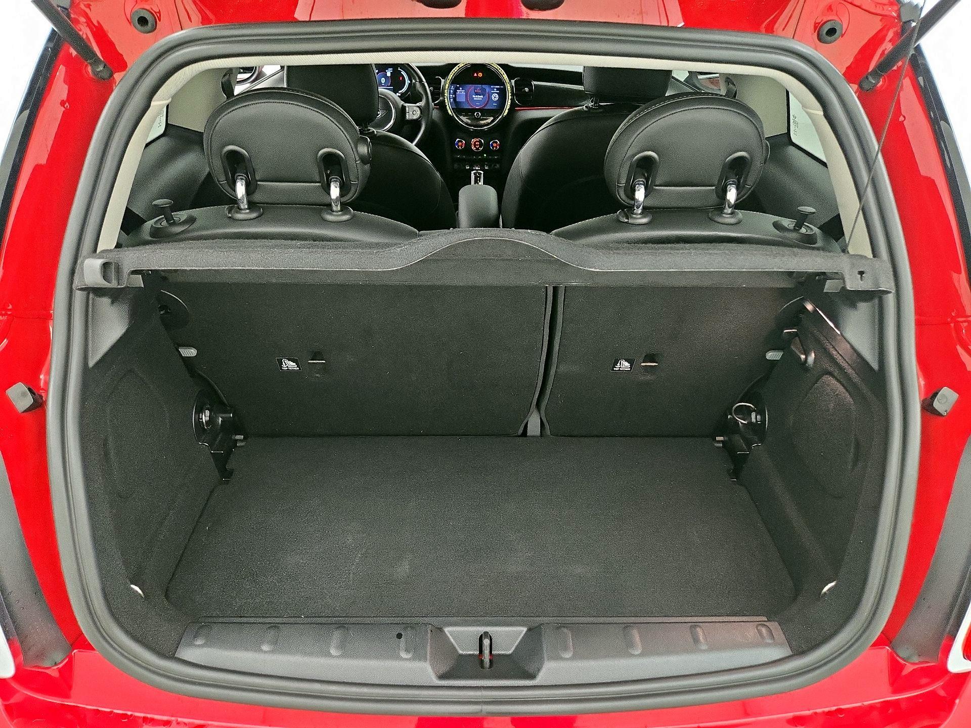 Thumbnail: 2022 MINI Cooper Hardtop - 20