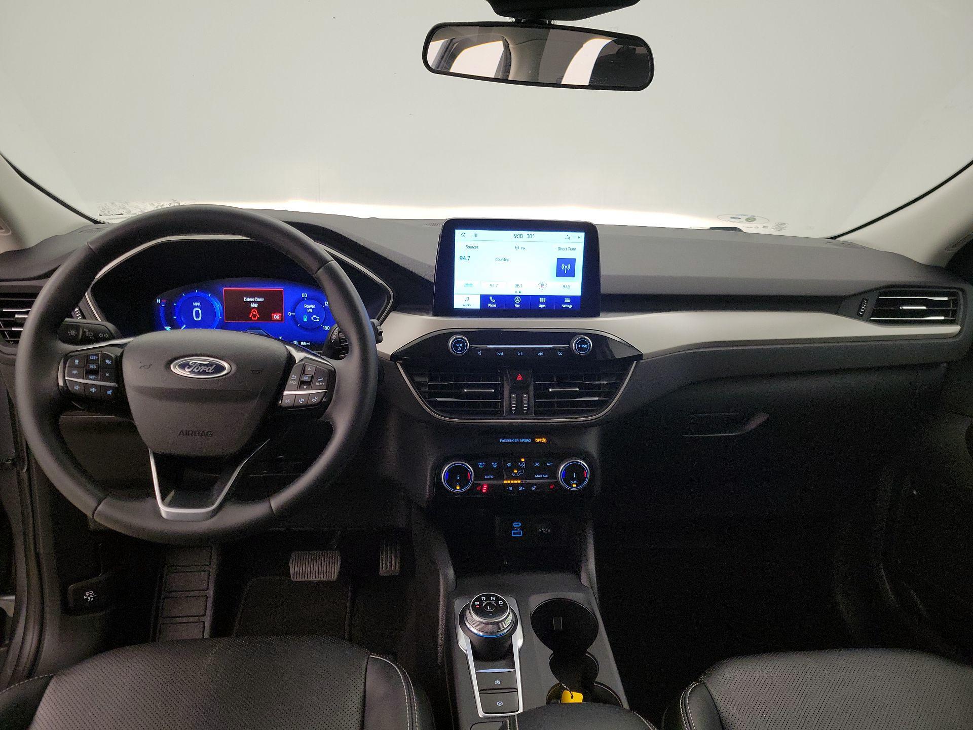 Thumbnail: 2022 Ford Escape - 9