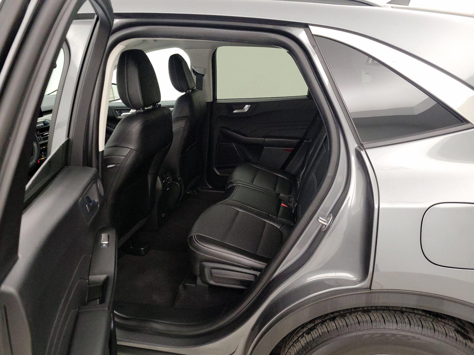 Thumbnail: 2022 Ford Escape - 19