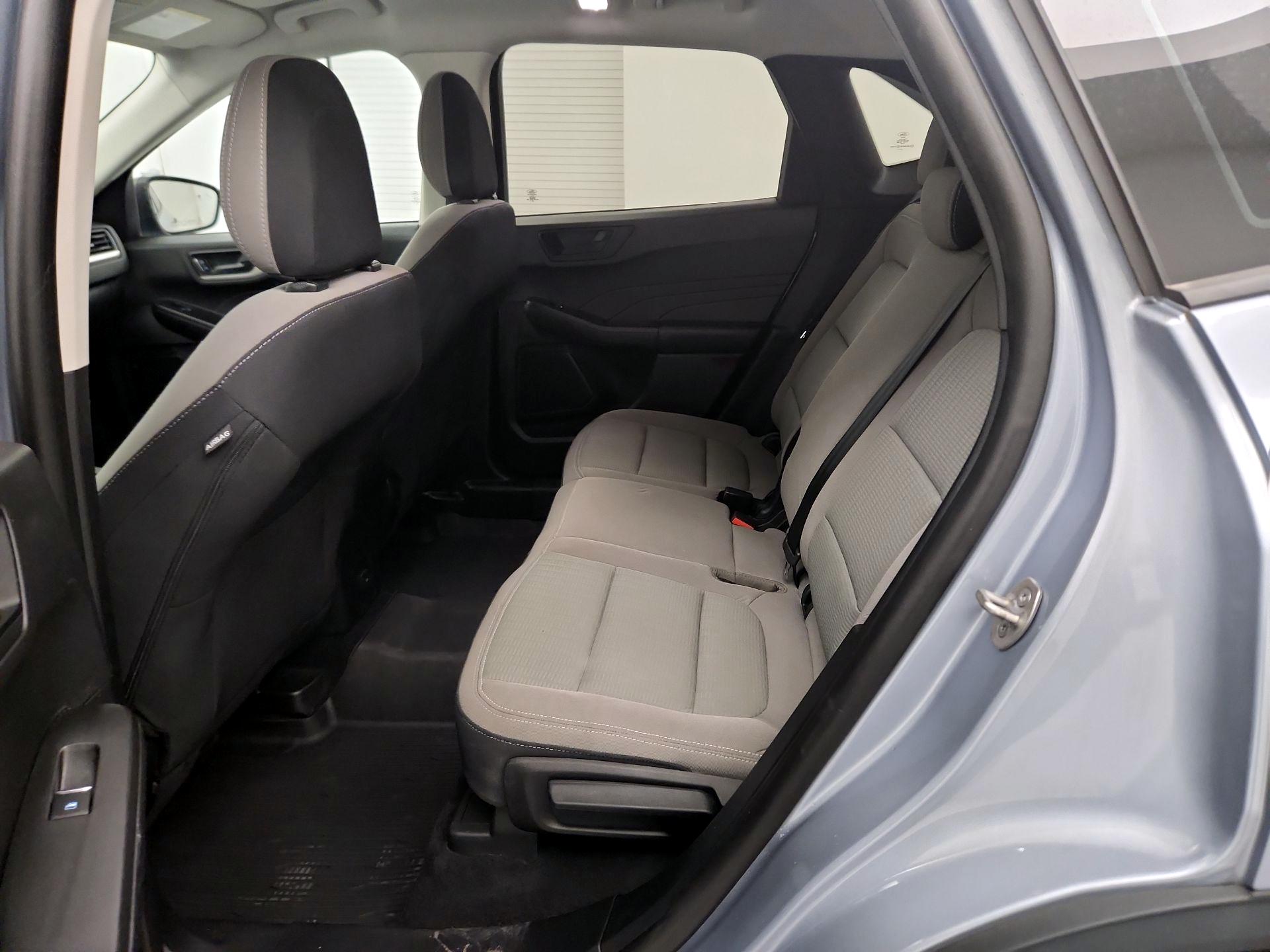 Thumbnail: 2022 Ford Escape - 17