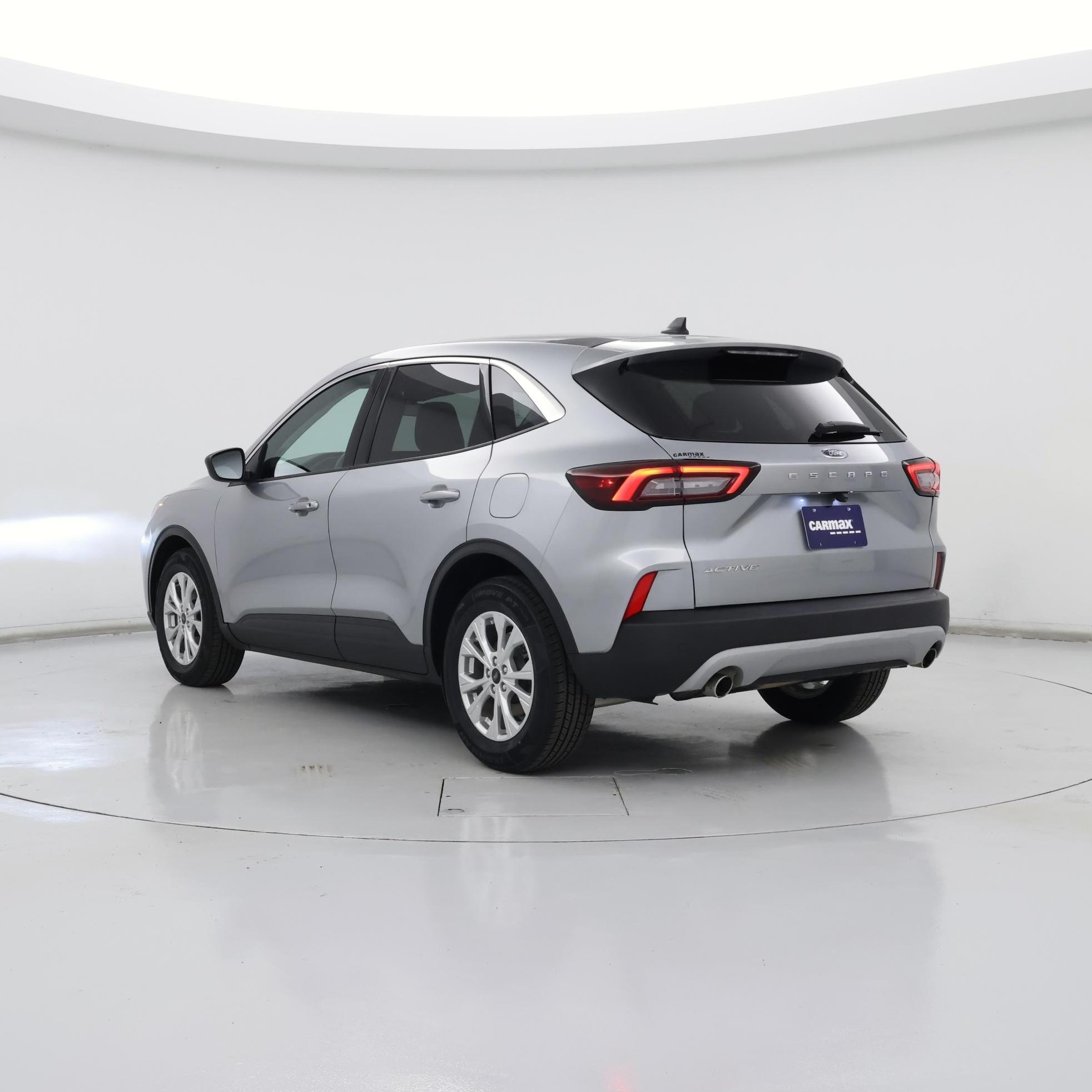 Thumbnail: 2023 Ford Escape - 2