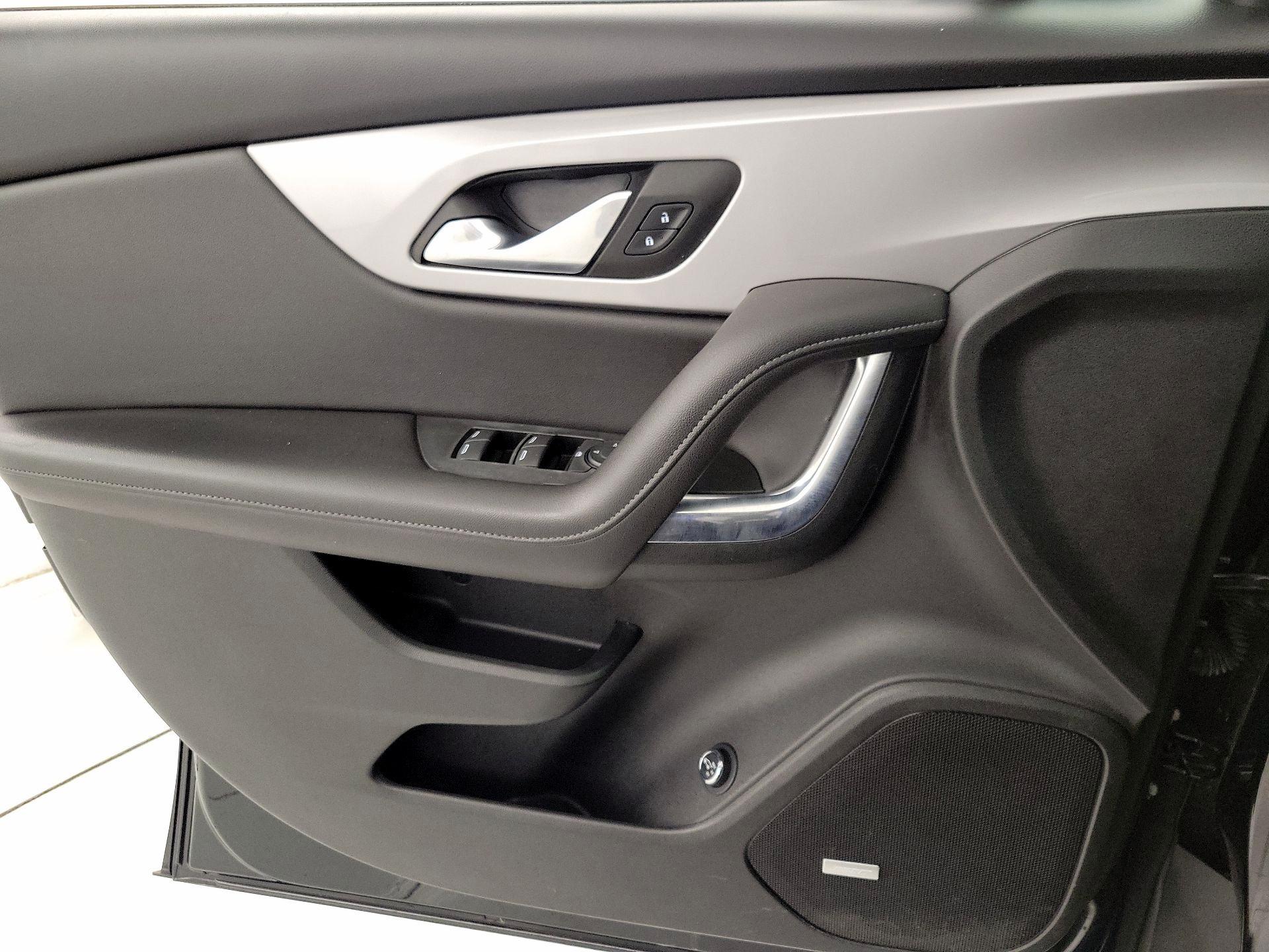 Thumbnail: 2022 Chevrolet Blazer - 12