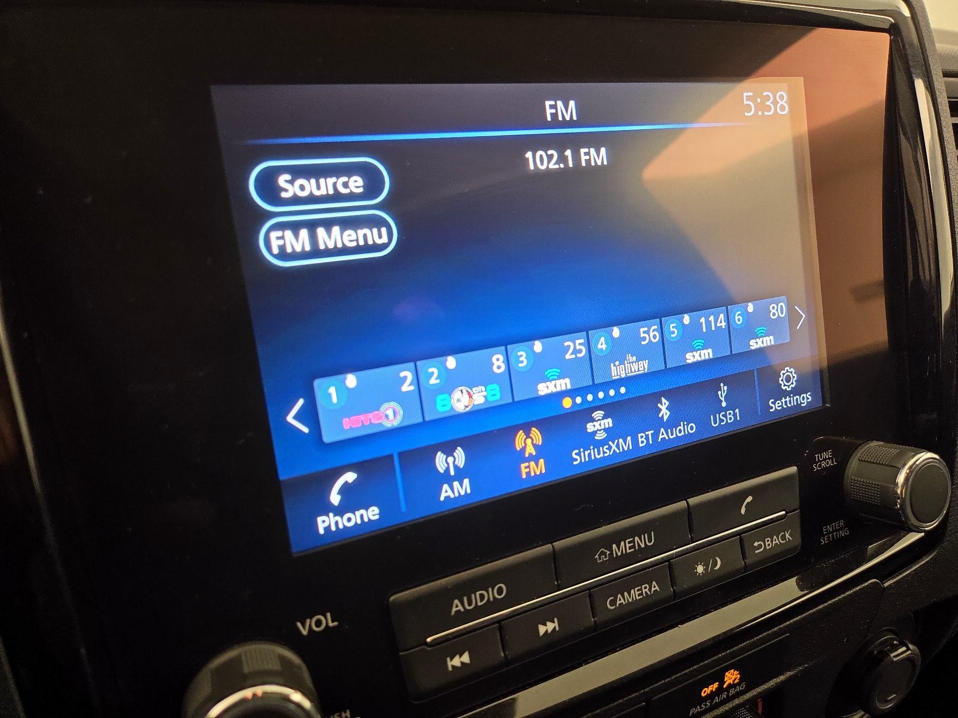 Thumbnail: 2022 Nissan Frontier - 15