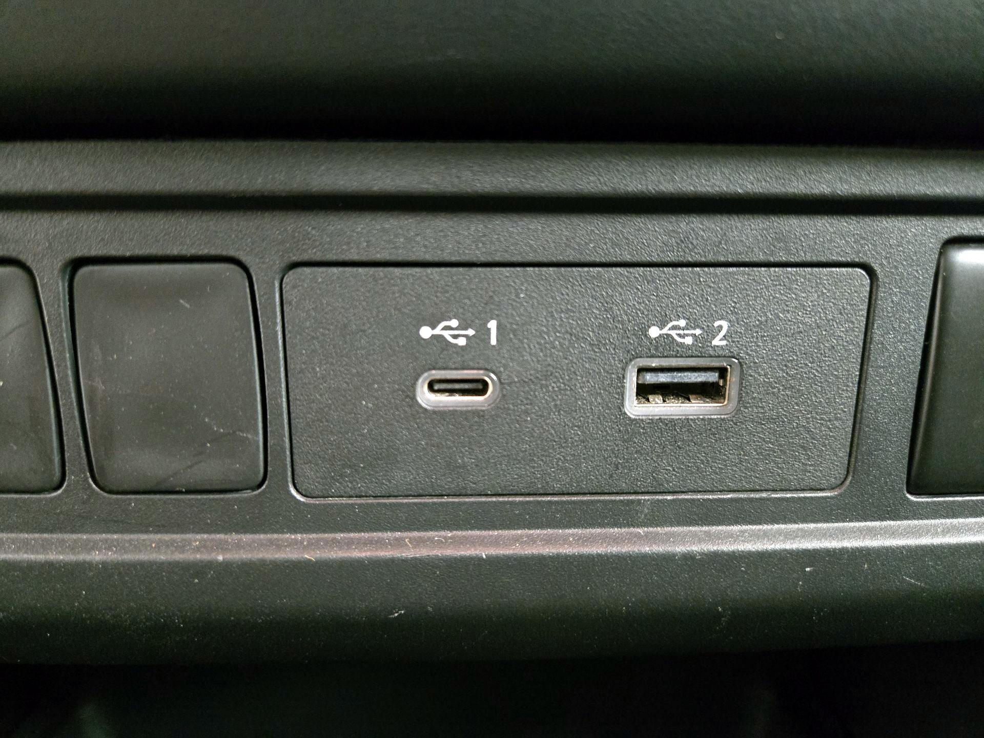 Thumbnail: 2022 Nissan Frontier - 18