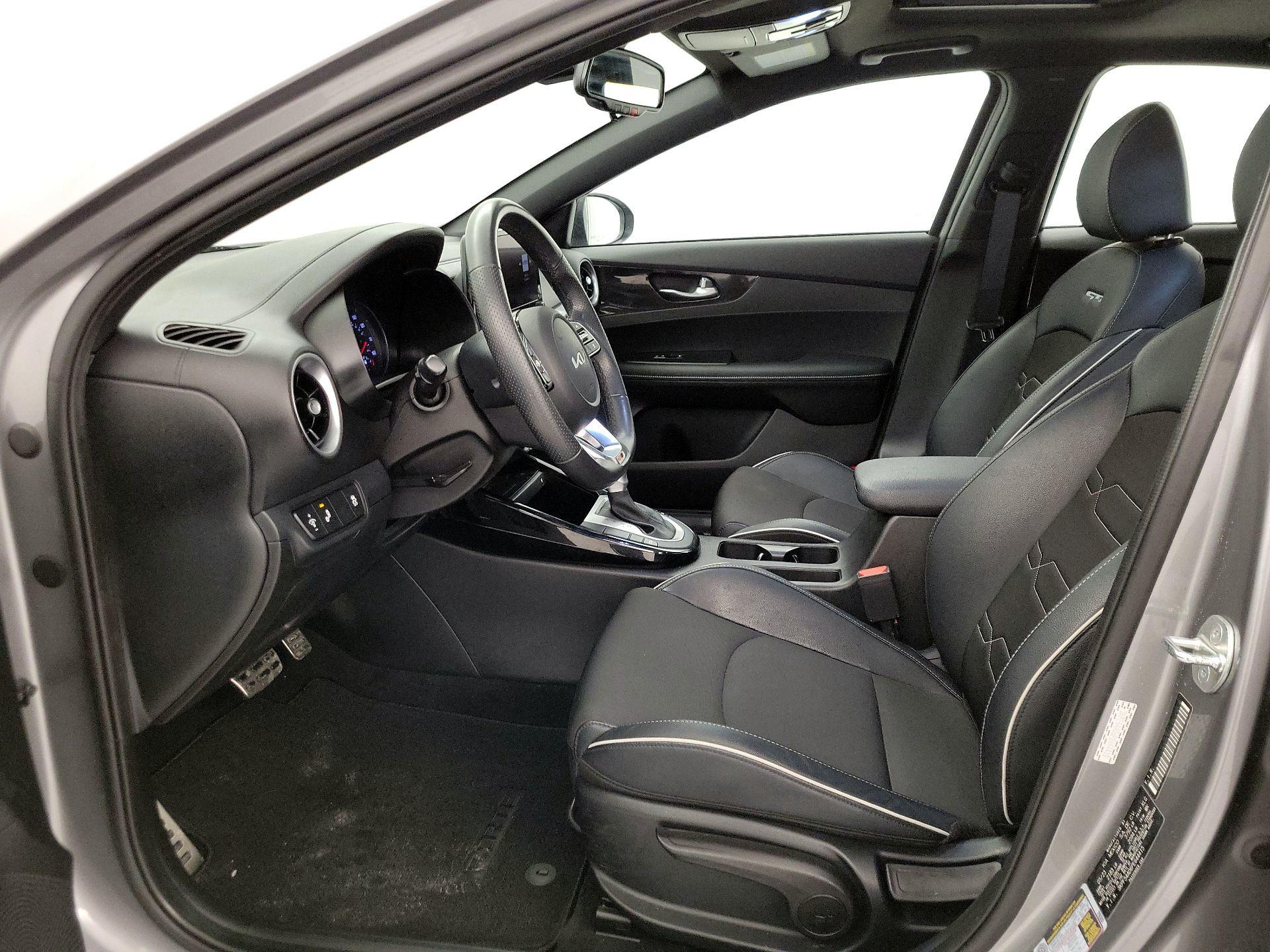 Thumbnail: 2023 Kia Forte - 11