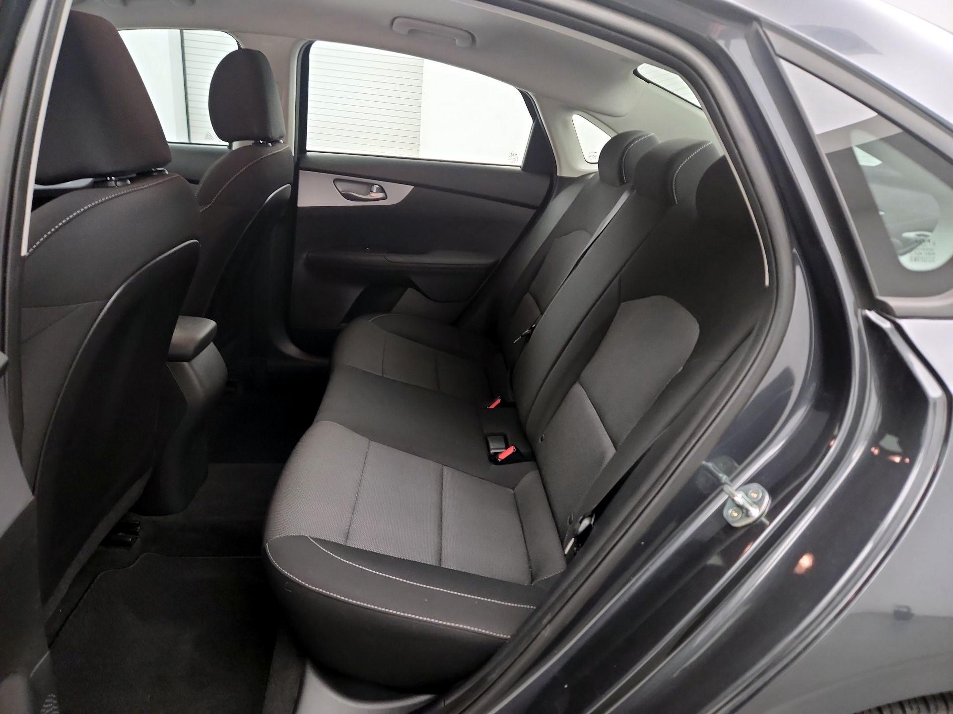 Thumbnail: 2023 Kia Forte - 17