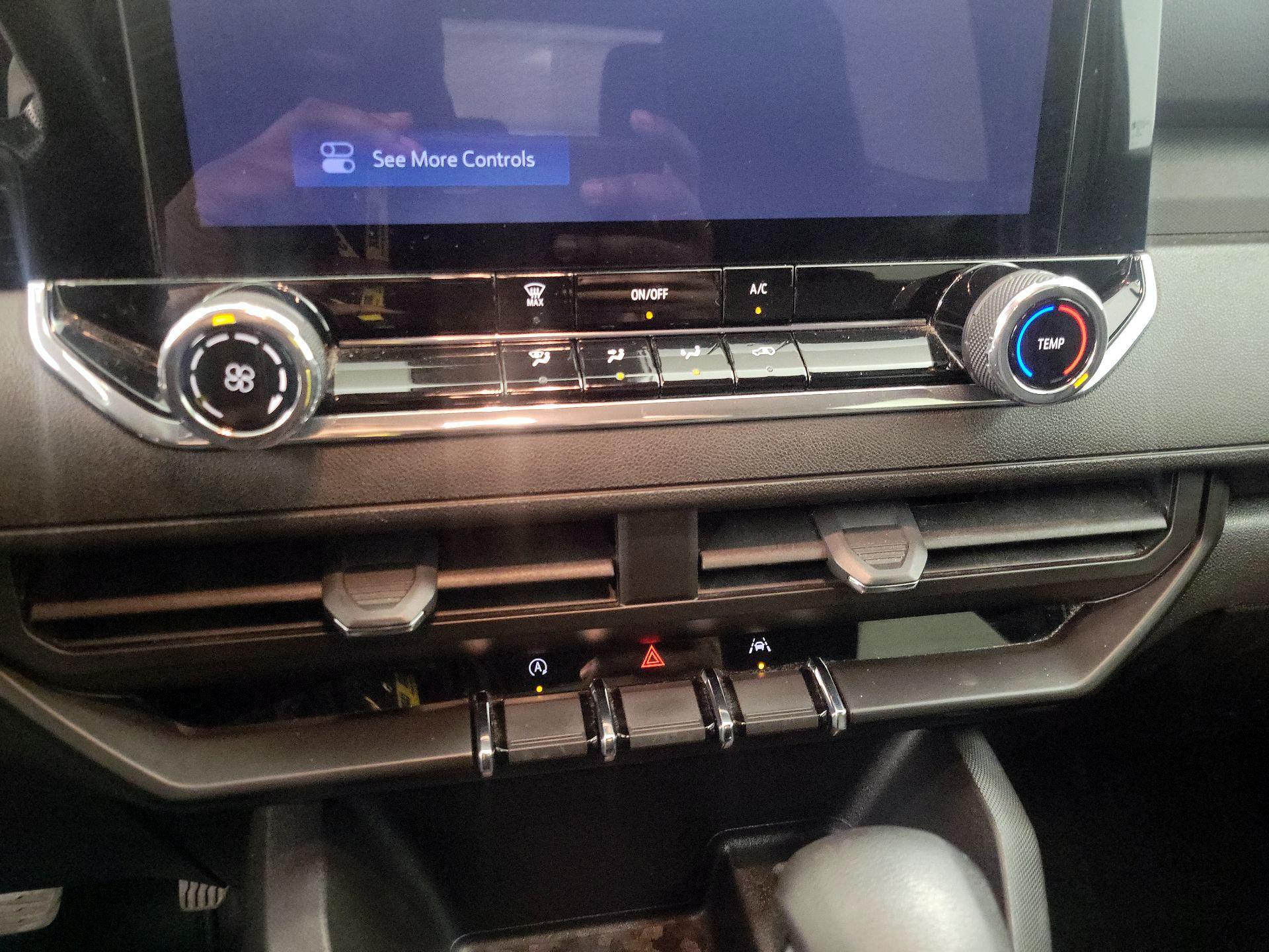 Thumbnail: 2023 Chevrolet Colorado - 16