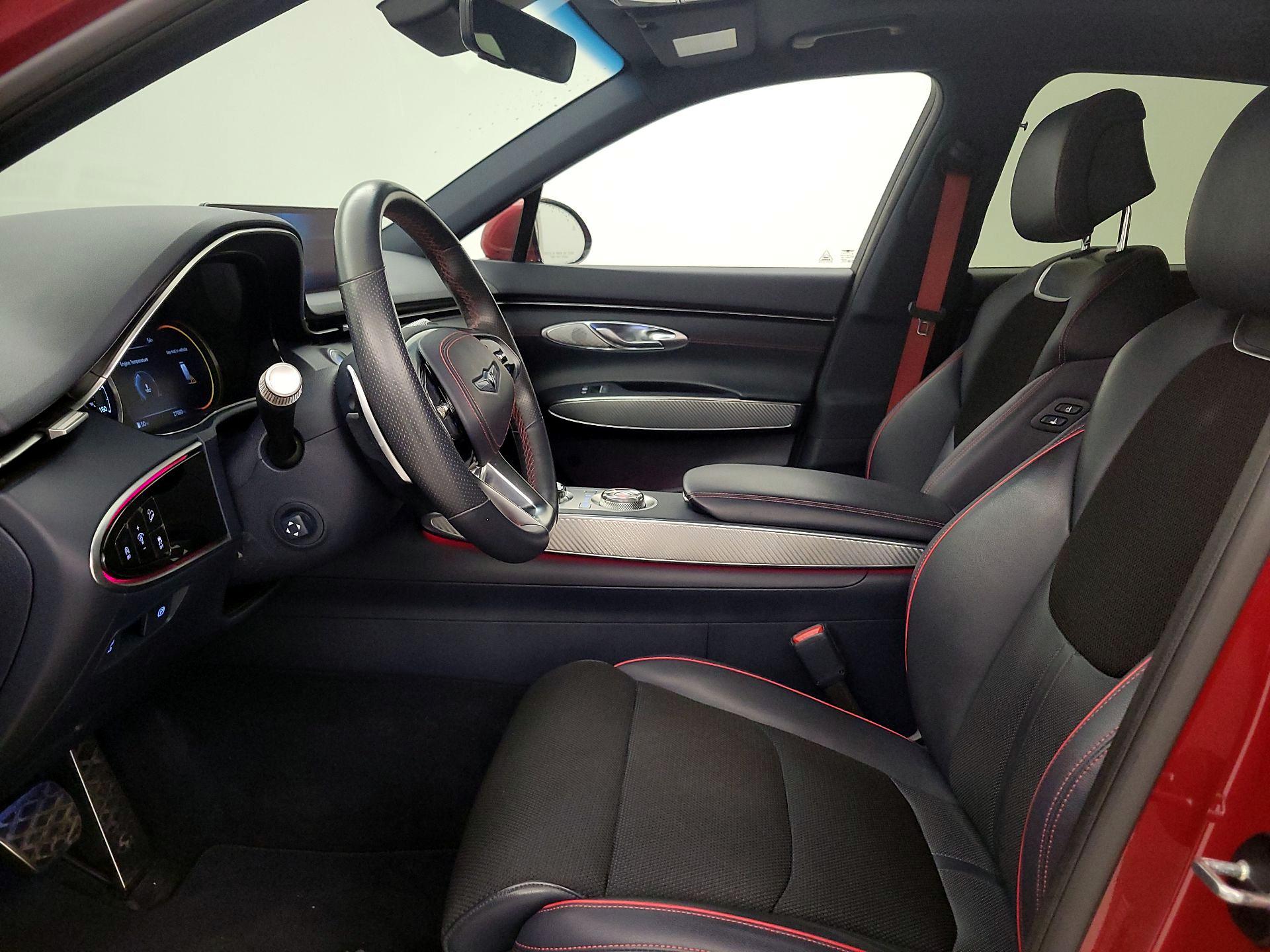 Thumbnail: 2022 Genesis GV70 - 11